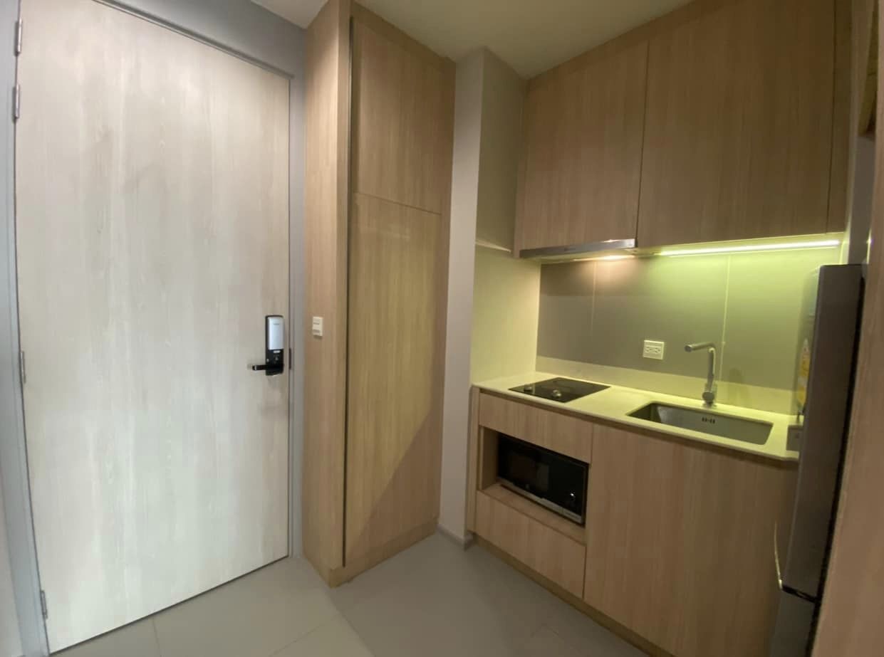 ปล่อยเช่าคอนโด M Jatujak (เอ็ม จตุจักร) - 1ห้องนอน 1ห้องนั่งเล่น 1ห้องน้ำ - ใกล้ BTSหมอชิตสะพานควาย/MRTจตุจักร - ขนาดห้อง 32 ตรม. ชั้น 10 ตึก A