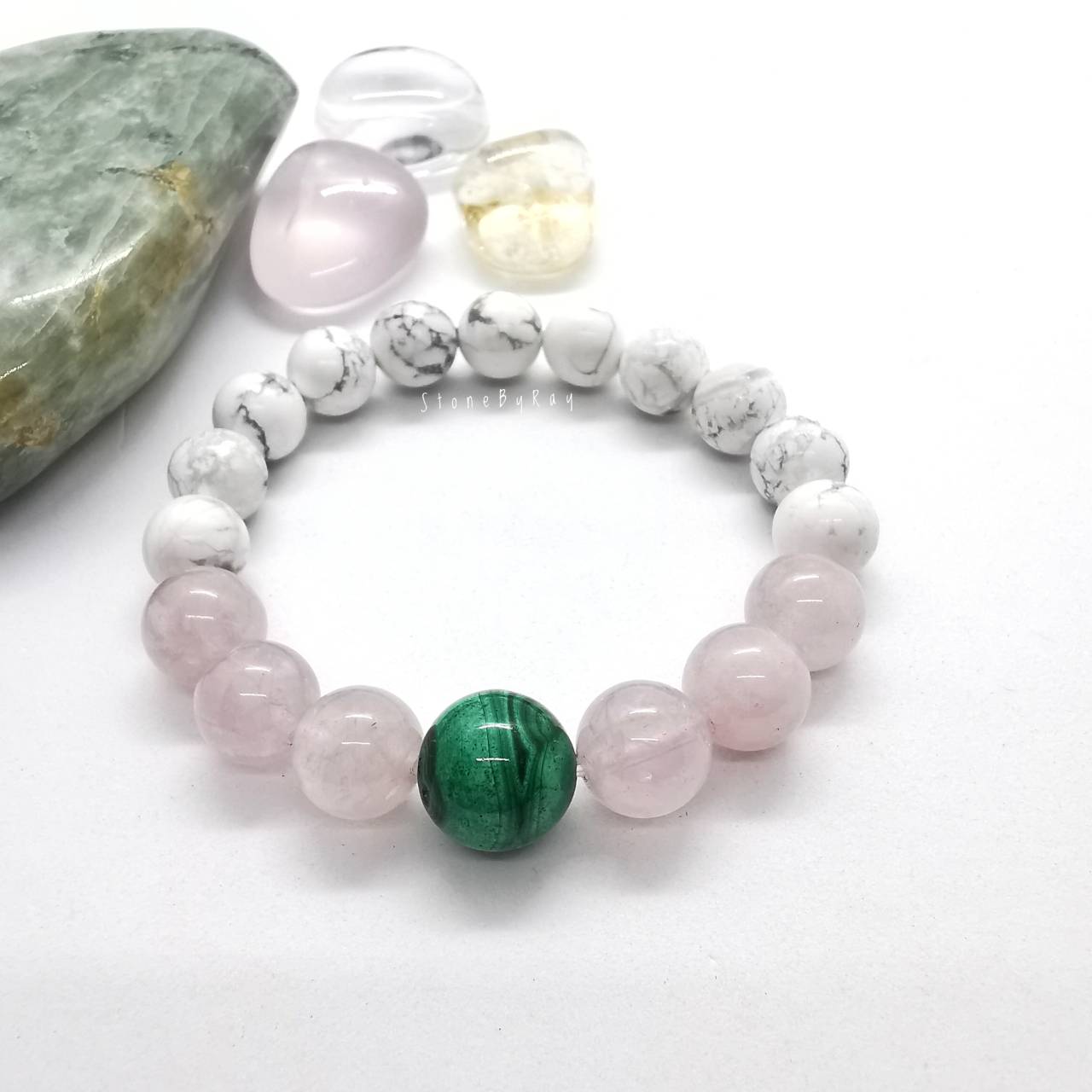สร้อยข้อมือหินมาลาไคต์,โรสควอตซ์,ฮาวไลท์ Malachite+Rose Quartz+Howlite