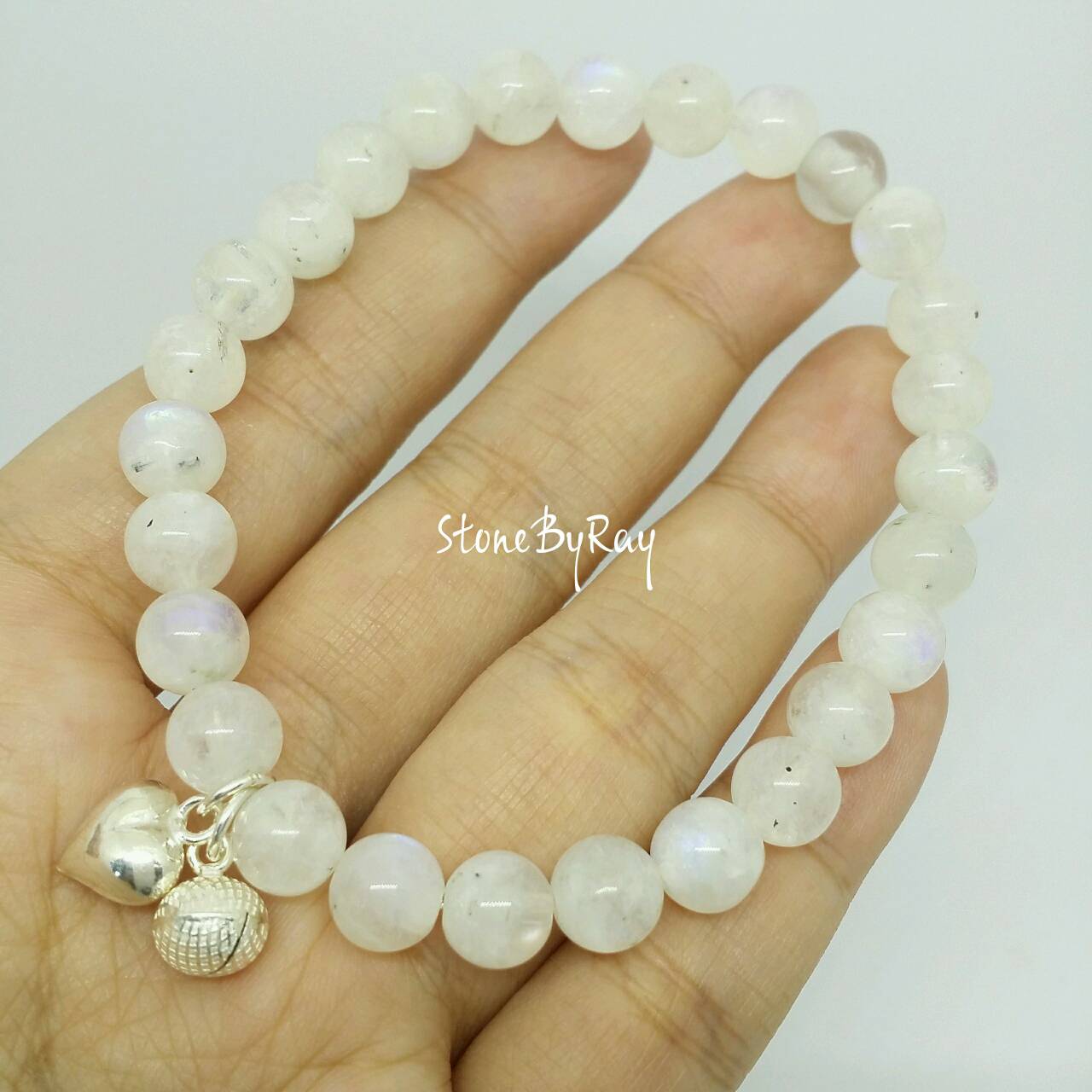 สร้อยข้อมือมูนสโตน(Moonstone)