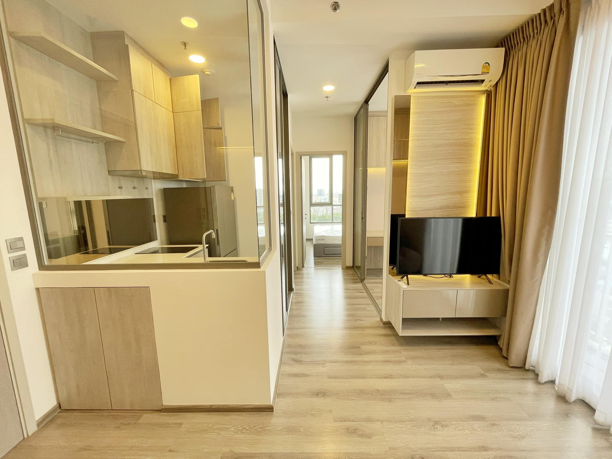 สนใจชมห้องติดต่อได้เลย Line ID: Smile-easy ปล่อยเช่าคอนโด Miti Chiva Kaset Station (มิติ ชีวา เกษตร สเตชั่น) - 1ห้องนอน 1ห้องเอนกประสงค์ 1ห้องน้ำ 1ห้องนั่งเล่น - ใกล้ BTS เกษตร - ขนาดห้อง 35 ตรม. ชั้น 13