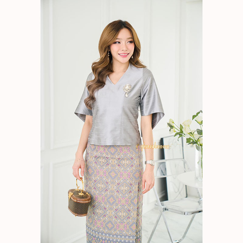kudapy ชุดเซ็ทเสื้อผ้าไหมแพรทิพย์ สีเทา+ผ้าถุงผ้าฝ้ายทอลายแพรวากาฬสินธุ์