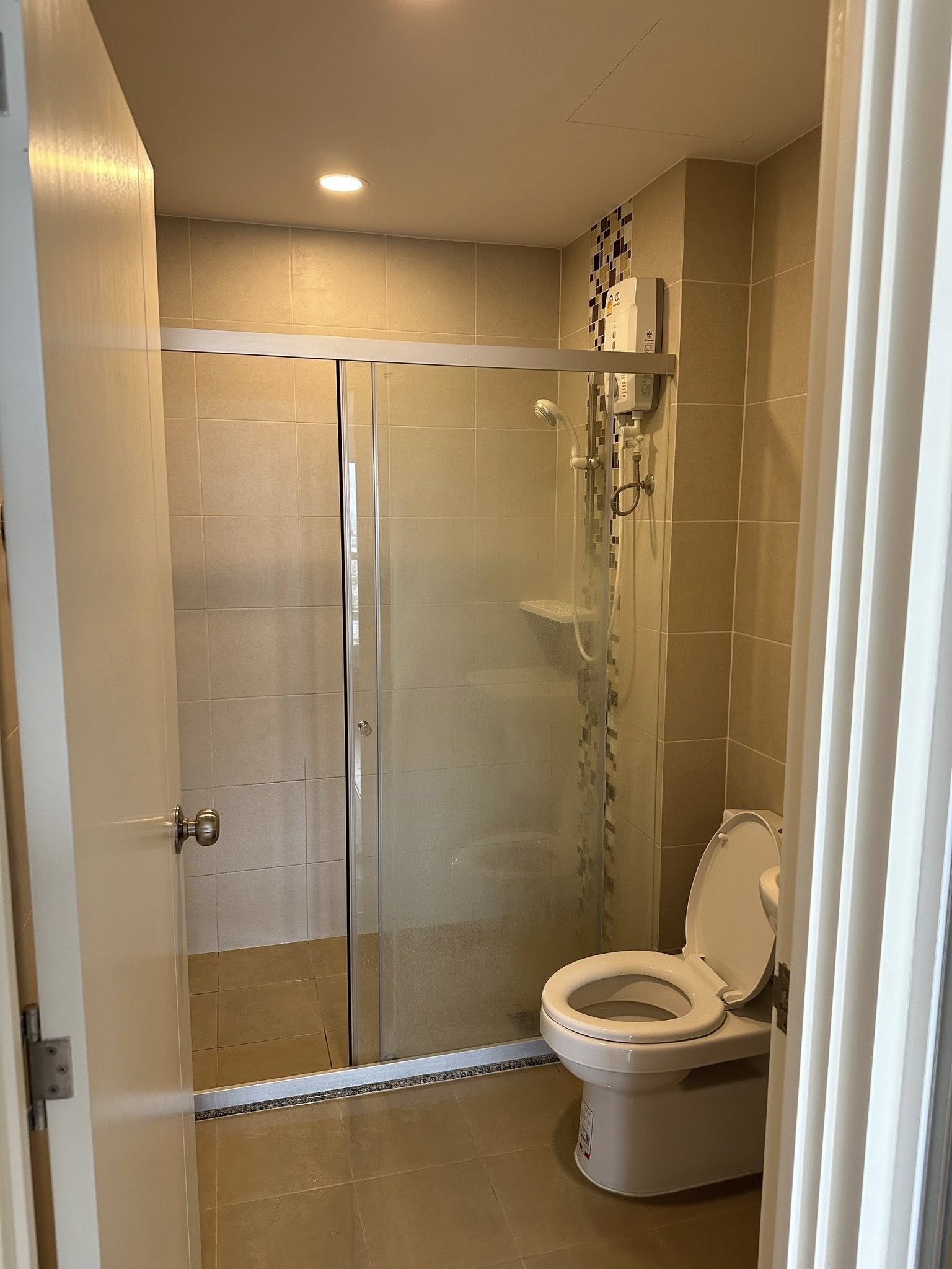 ให้เช่าคอนโด Supalai Veranda Phasi Charoen Station (ศุภาลัย เวอเรนด้า สถานีภาษีเจริญ) โซน รถไฟฟ้า MRT ภาษีเจริญ ห้องแบบ 1ห้องนอน / 1ห้องน้ำ / โซนครัวปิด ขนาดห้อง 42 ตรม. ชั้น 14 ตึก B