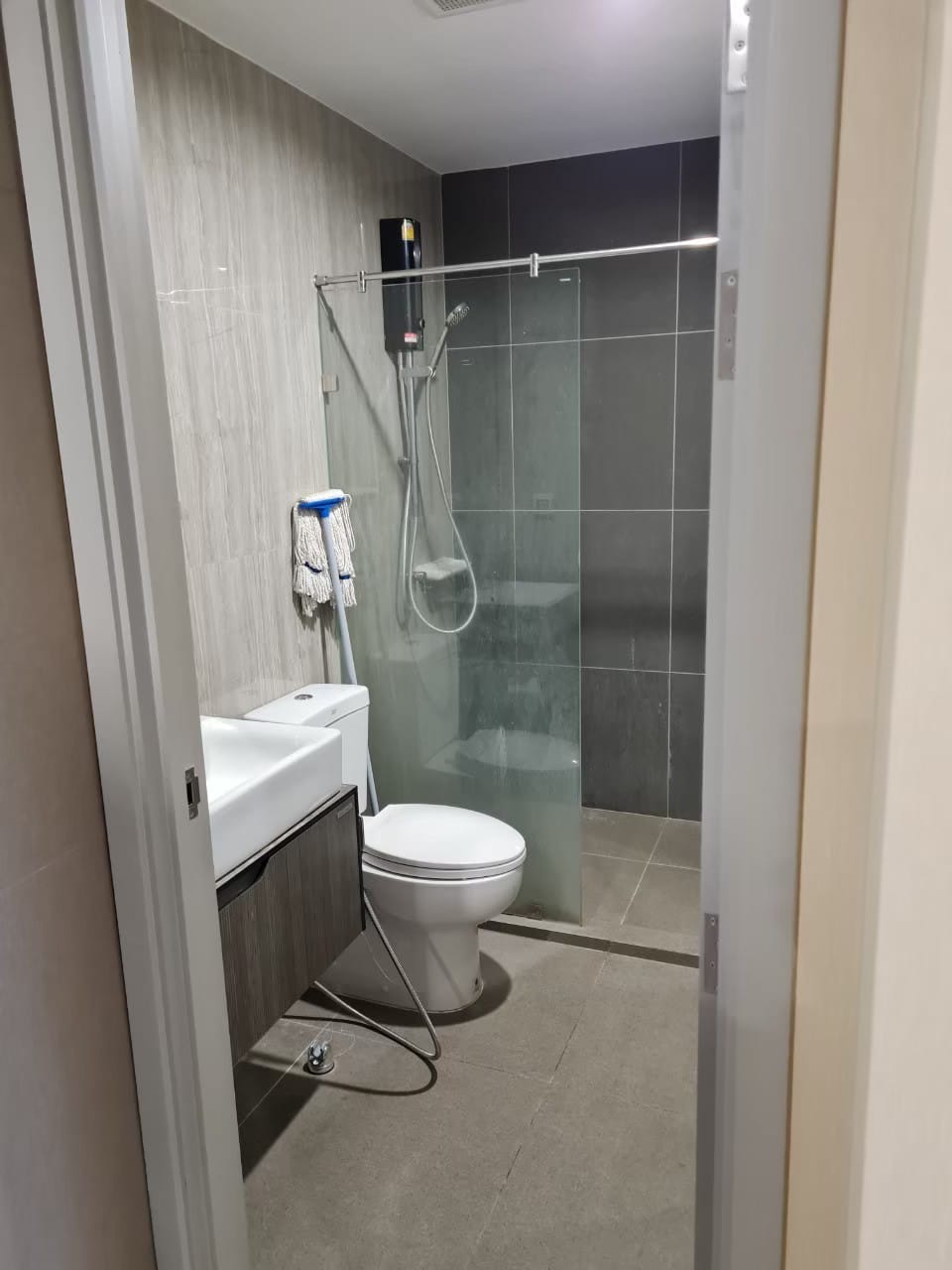 ปล่อยเช่าคอนโด The Parkland Phetkasem 56 (เดอะพาร์คแลนด์ เพชรเกษม 56) - 2ห้องนอน 1ห้องน้ำ 1ห้องนั่งเล่น - ใกล้ MRT ภาษีเจริญ - ขนาดห้อง 50 ตรม. ชั้น 15 ตึก B