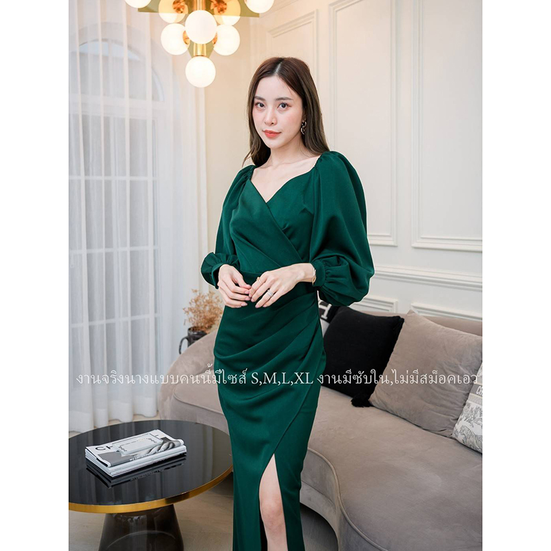 kudapy เดรสราตรีแขนยาวปาดคอวีสีแดง/สีเขียว/สีชมพู ผ่าสูงข้าง งานสวยคุ้มราคา ซิปหลังมีซับใน เริ่ดมากก