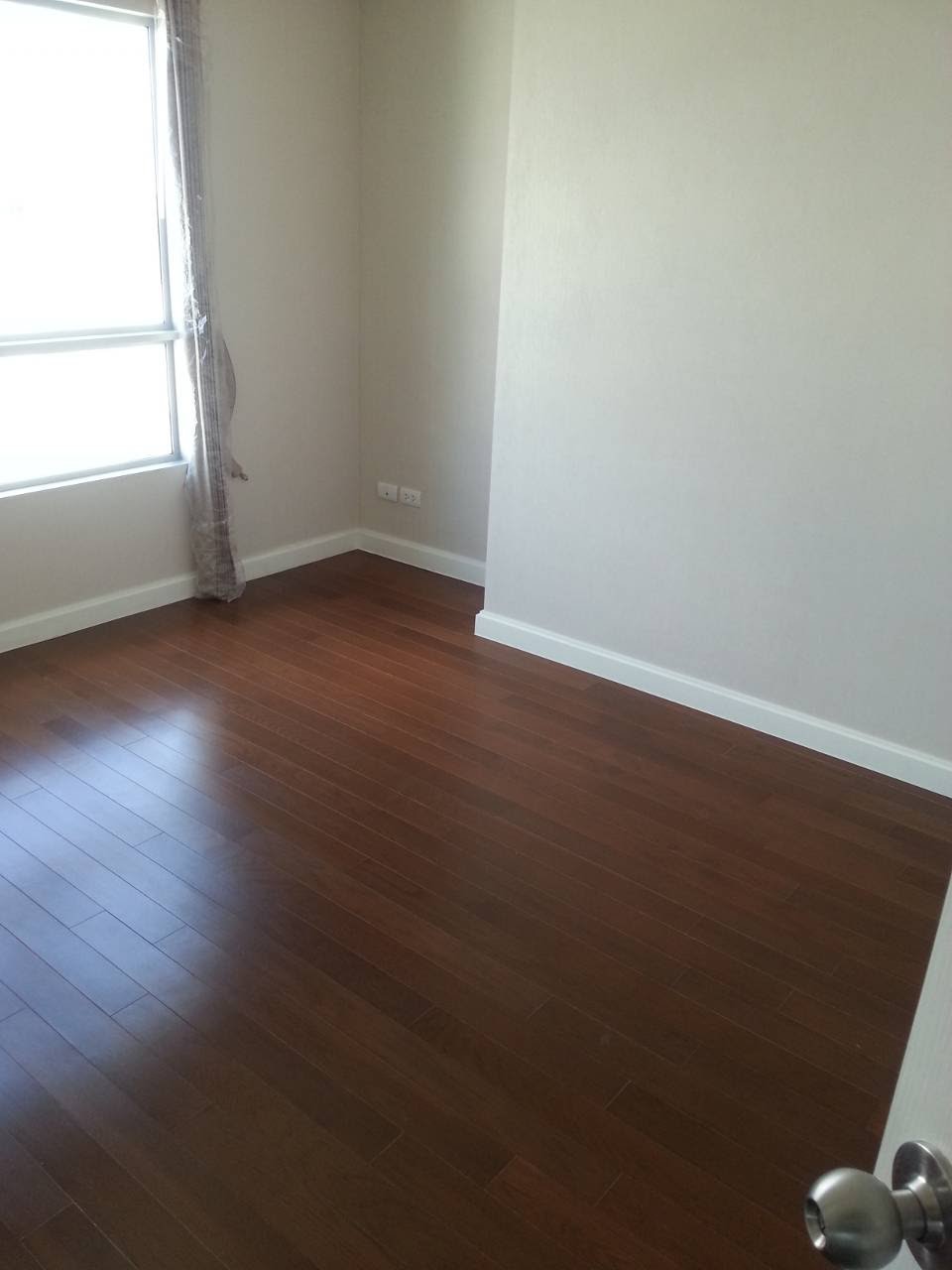 ขายคอนโด Belle Grand Rama 9 (Belle Avenue) high floor clear view all windows 2bd 1 bath