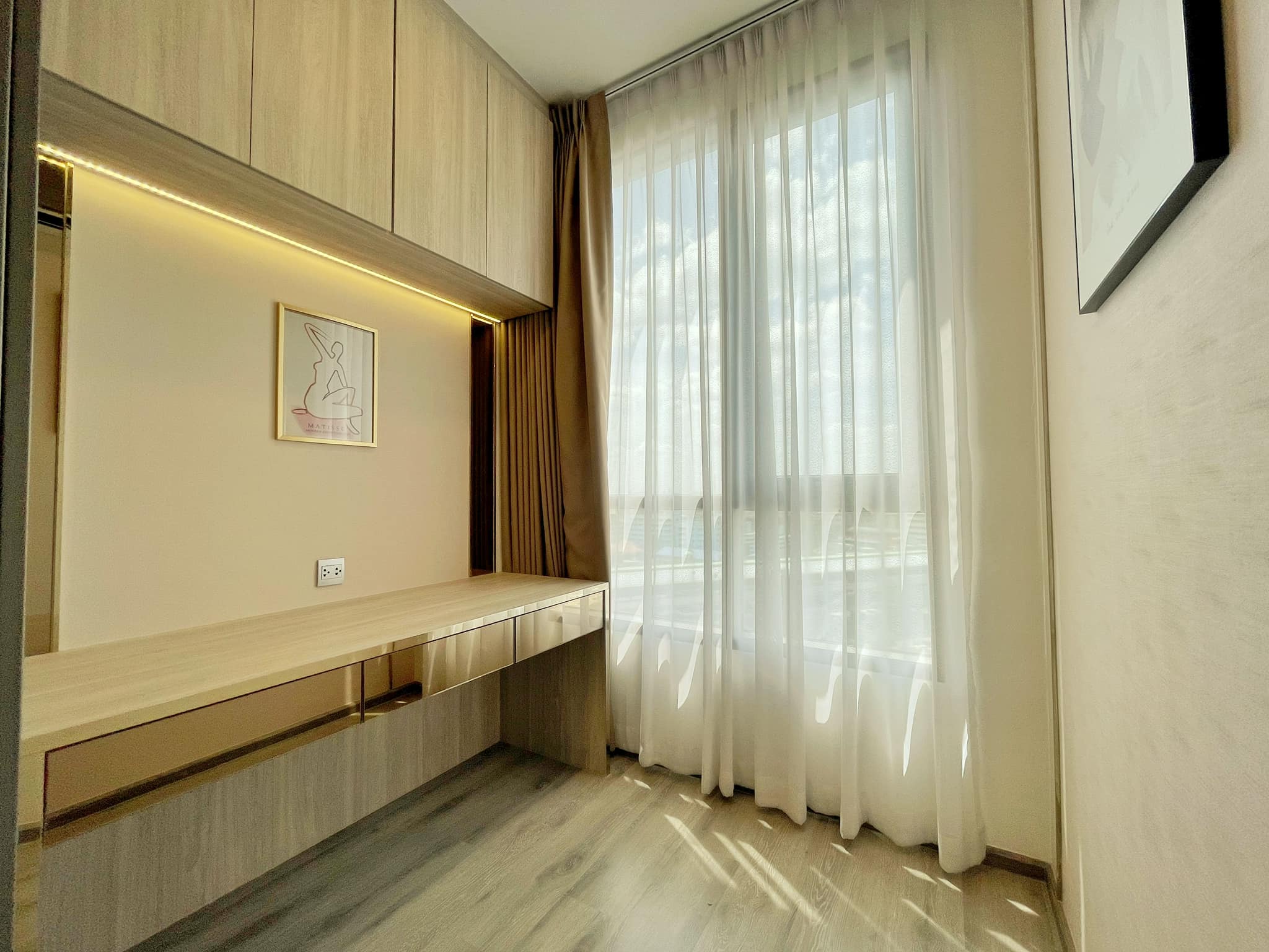 สนใจชมห้องติดต่อได้เลย Line ID: Smile-easy ปล่อยเช่าคอนโด Miti Chiva Kaset Station (มิติ ชีวา เกษตร สเตชั่น) - 1ห้องนอน 1ห้องเอนกประสงค์ 1ห้องน้ำ 1ห้องนั่งเล่น - ใกล้ BTS เกษตร - ขนาดห้อง 35 ตรม. ชั้น 13