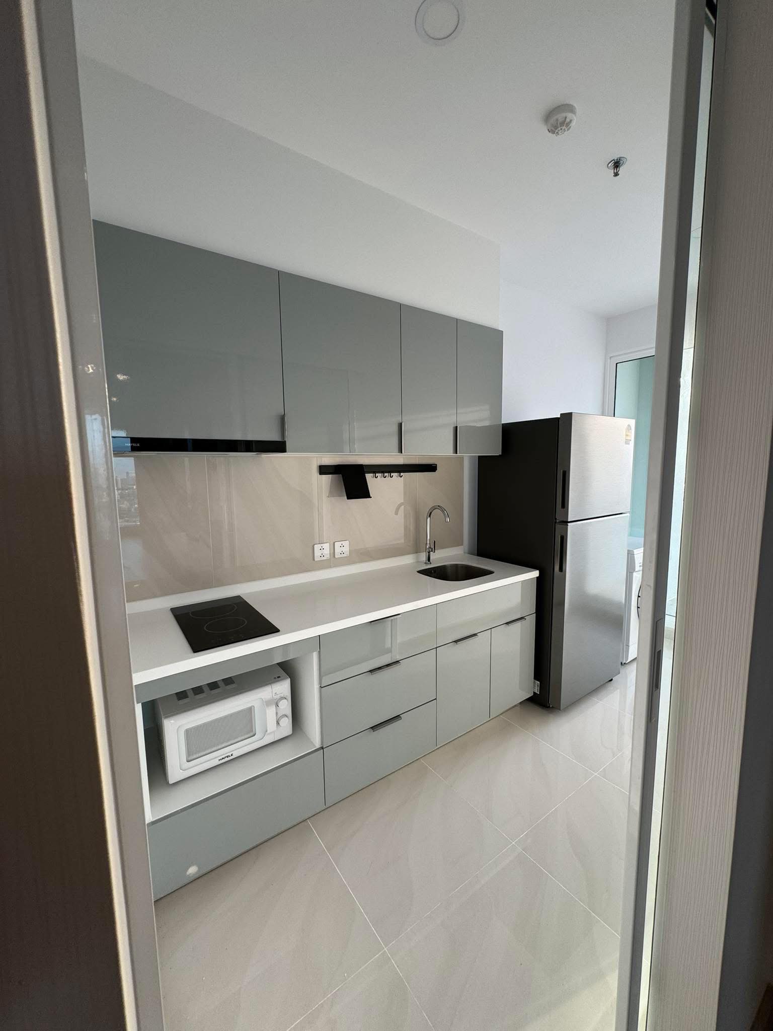 ให้เช่าคอนโด Supalai Premier Si Phraya-Samyan (ศุภาลัย พรีเมียร์ สี่พระยา-สามย่าน) โซนพื้นที่ จุฬา / MRT สามย่าน ห้องแบบ 2ห้องนอน / 2ห้องน้ำ / โซนครัวปิด ขนาดห้อง 80 ตรม. ชั้น 26