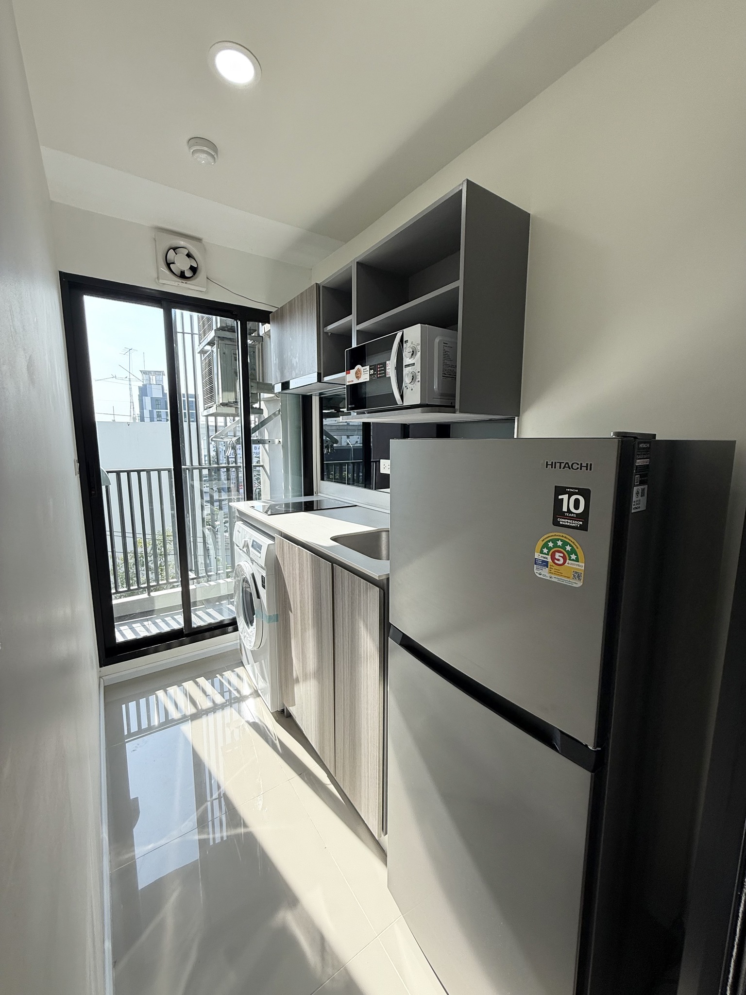 ให้เช่าห้องแบบ 1ห้องนอน 1ห้องน้ำ 1ครัวแยก โซนพื้นที่ MRT รามอินทรา กม.9 คอนโด The Origin Ramintra 83 Station (ดิ ออริจิ้น รามอินทรา 83 สเตชั่น) Low Rise ขนาดห้อง 26 ตรม. ชั้น 5 ตึก A