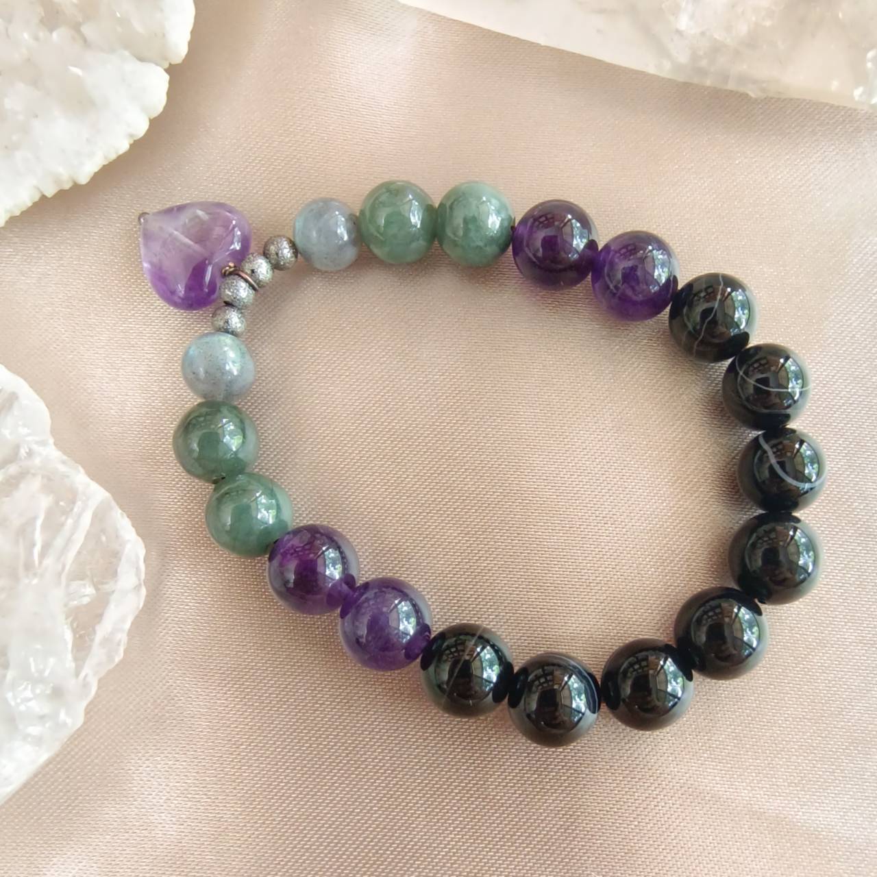 สร้อยข้อมือหินรวม4ชนิด (หยก,อเมทิสต์,ออนิค,ลาบราโดไลท์)