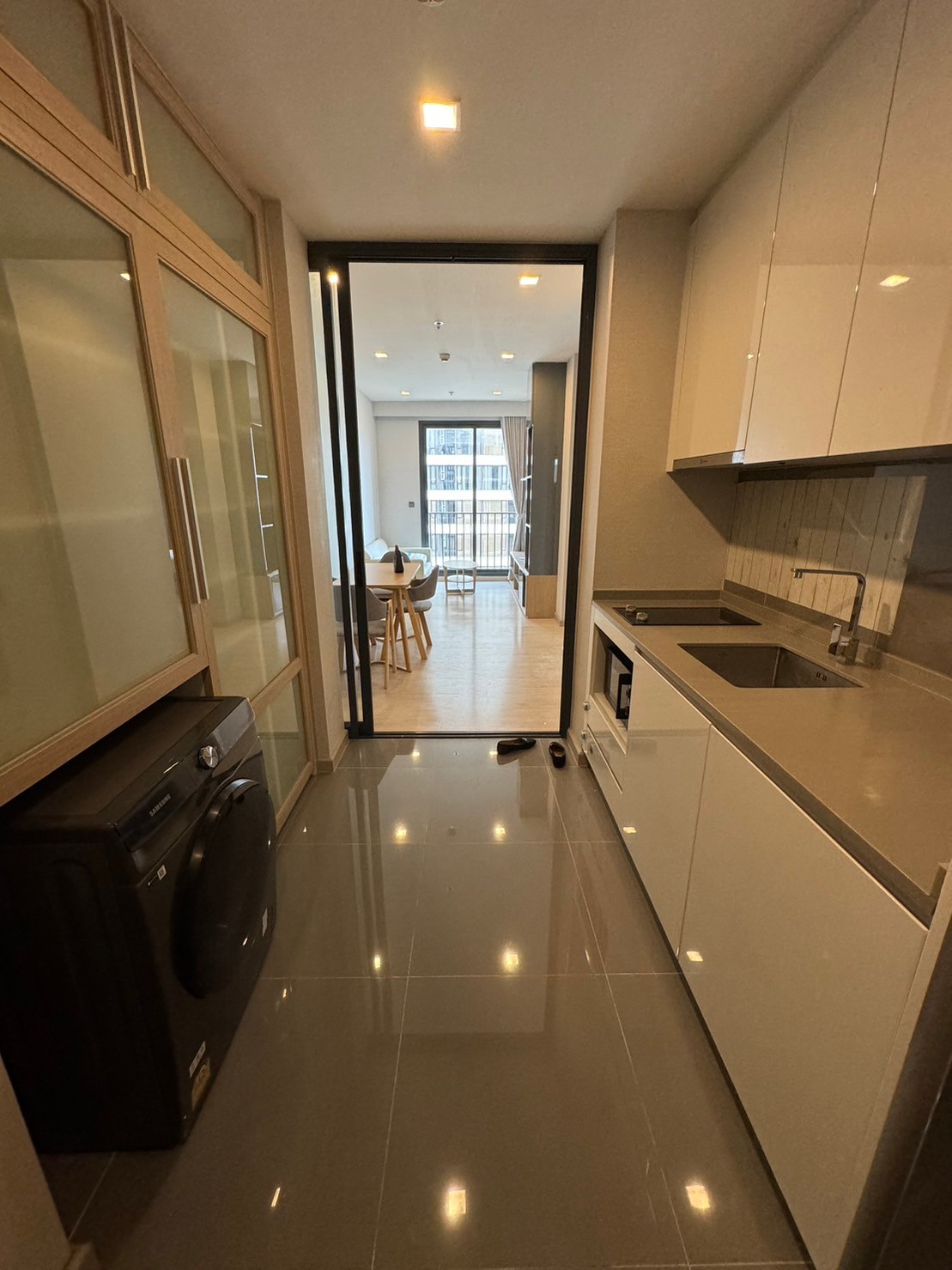 ให้เช่าคอนโด M Thonglor 10 (เอ็ม ทองหล่อ 10) - ตกแต่งเฟอร์ครบ 2ห้องนอนเลี้ยงสัตว์ได้เอกมัย12ทองหล่อ10 - การเดินทาง: BTS เอกมัย, ทองหล่อ