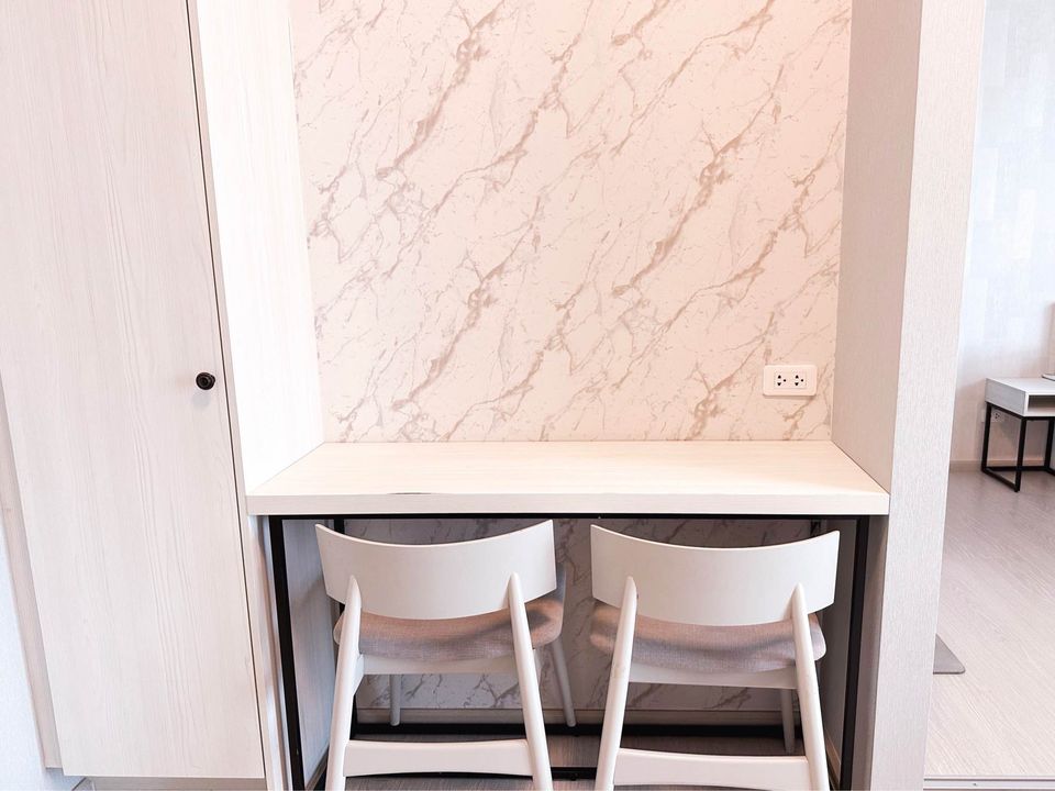 ให้เช่าคอนโด Chapter One Shine Bangpo (แชปเตอร์ วัน ชายน์ บางโพ) ตกแต่งเฟอร์ครบห้องสวยใหม่มากๆใกล้ MRT บางโพ ราคาต่อรองได้