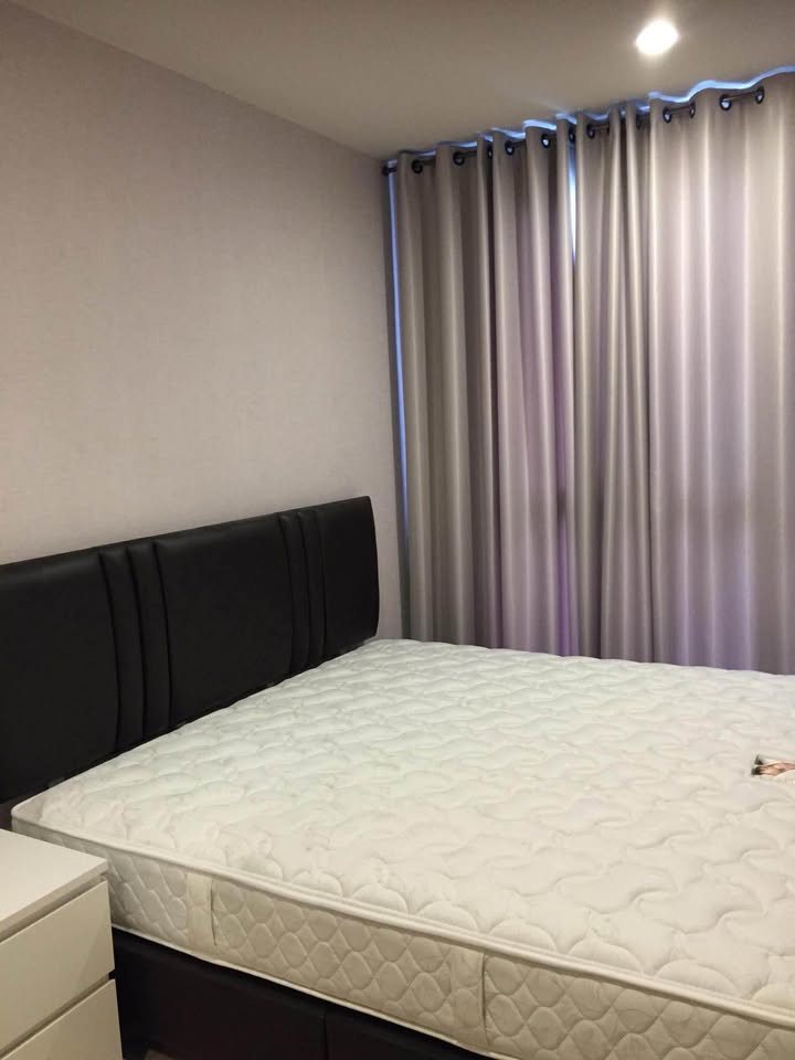 High Rise โซนพื้นที่ MRTบางยี่ขั่น ให้เช่าห้องแบบ 1ห้องนอน 1ห้องน้ำ คอนโด Plum Condo Pinklao Station (พลัม คอนโด ปิ่นเกล้า สเตชั่น) ขนาดห้อง 27 ตรม. ชั้น 12A