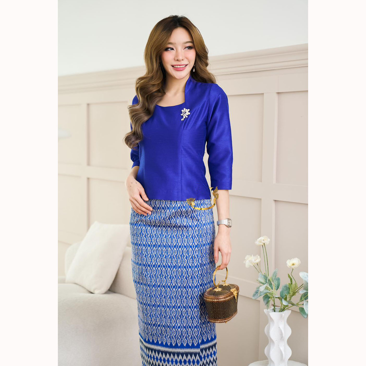 kudapy ชุดเซ็ทเสื้อแพรทิพย์อัดกาว+ ผ้าถุงทอลายขอพระราชทาน ใส่ออกงานสวยดูดี ซูมดีเทลความสวยกันได้