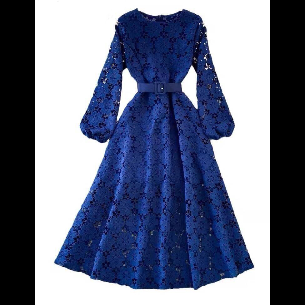 kudapy เดรสลูกไม้แขนยาว+เข็มขัด สีกรมท่า สีขาว สีเหลือง สีชมพู เดรสลายดอกไม้ลายชัดแน่นสวย ซิปยาวซ่อนด้านหลัง