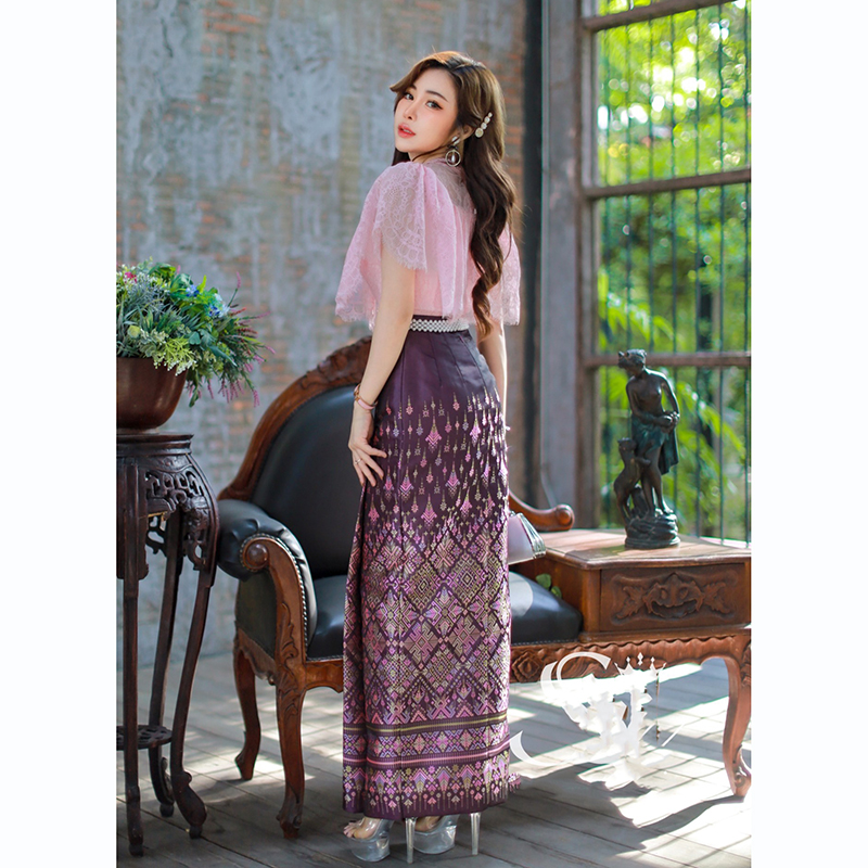 kudapy เซ็ทเสื้อลูกไม้แต่งระบายรอบตัวหน้าหลัง +ผ้าถุงสำเร็จรูป เกรดพรีเมี่ยมอัดกาว ซิปหลัง