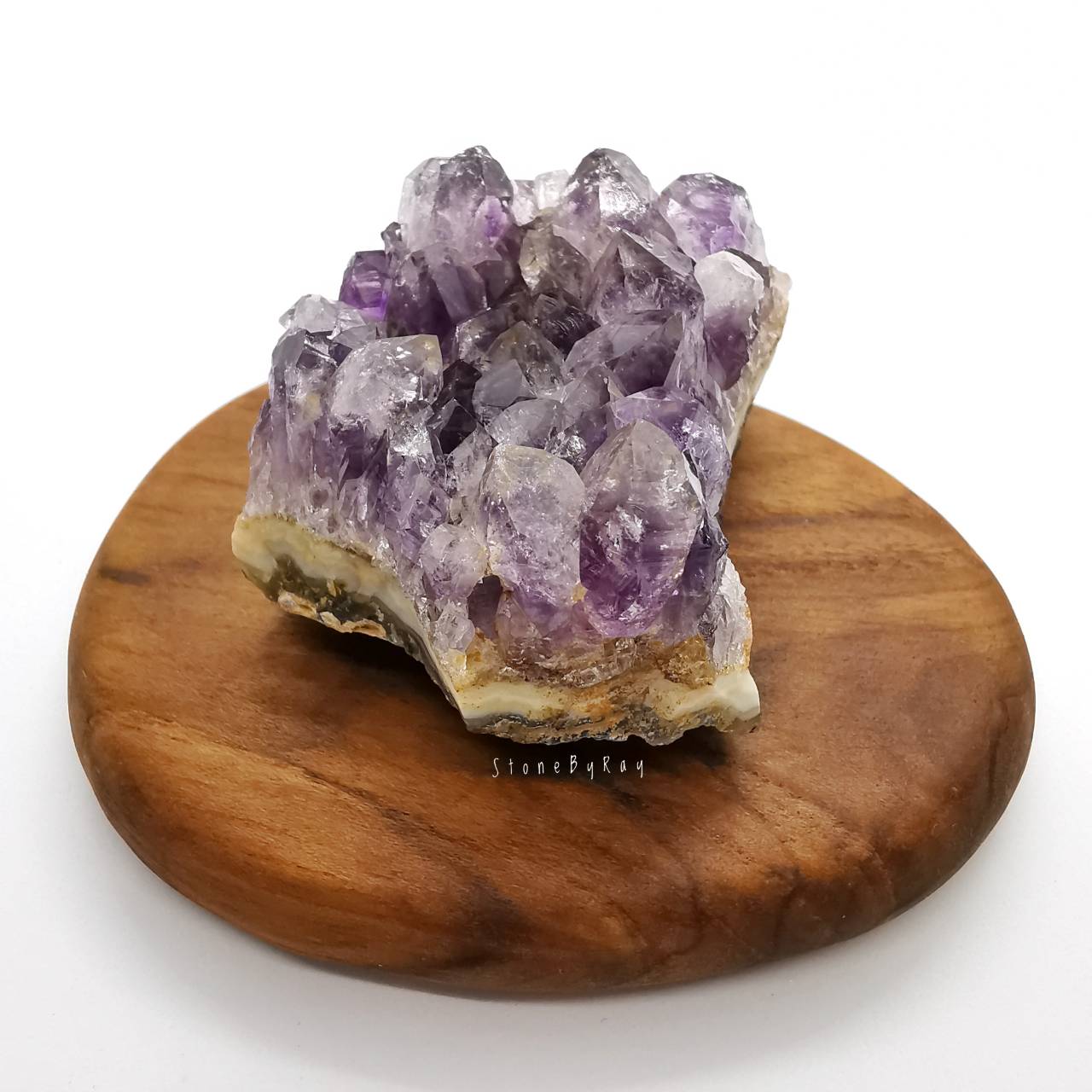 หินอเมทิสต์ผลึกธรรมชาติ Amethyst