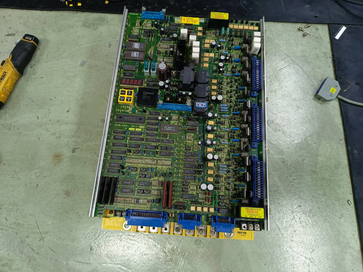 FANUC A06B-6059-H208 SPINDLE SERVO DRIVE