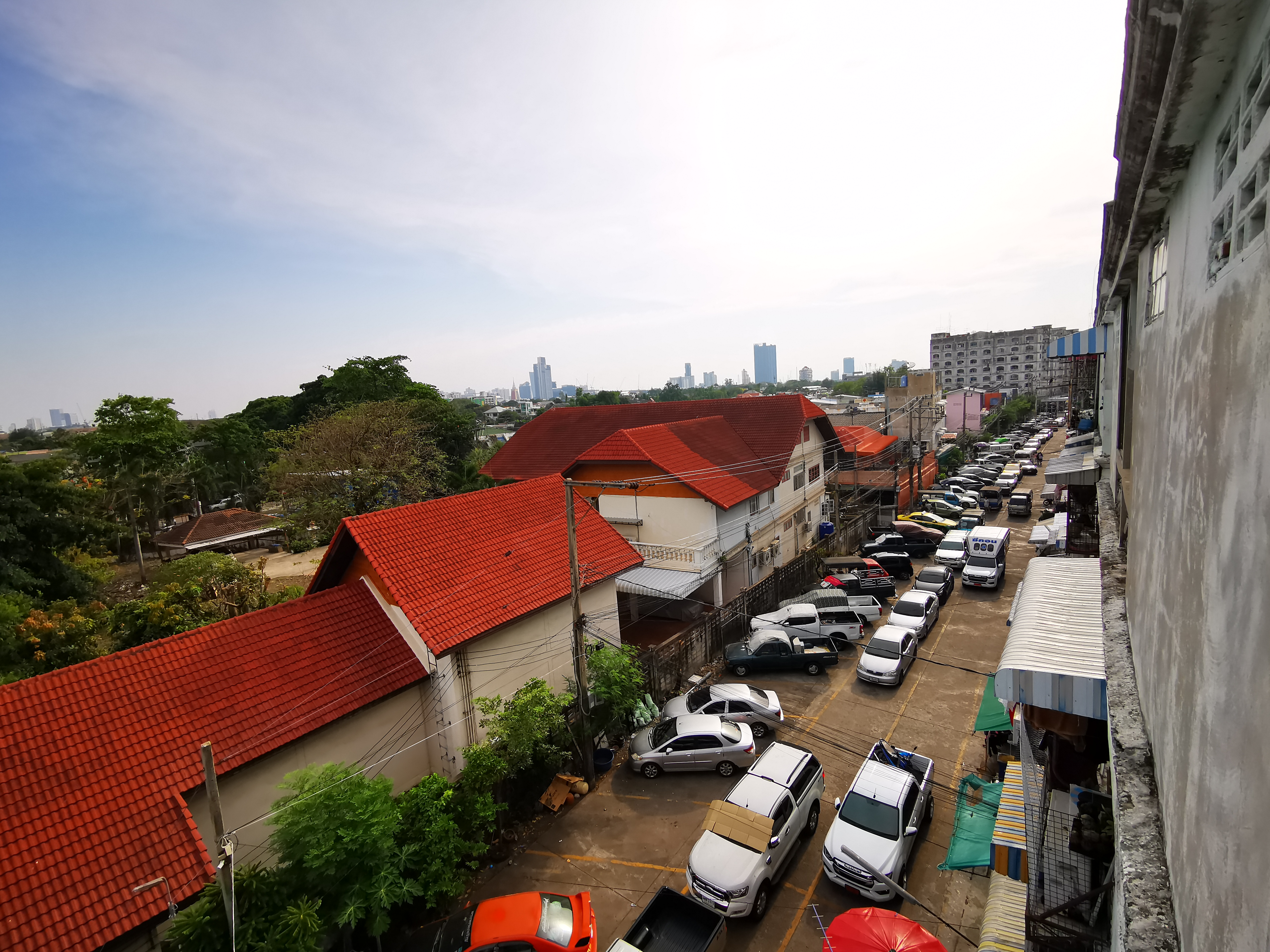 Nirun Condo 5Floor Corner 25 sqm.Bts Bangchak Sukhumvit 93 0909897810