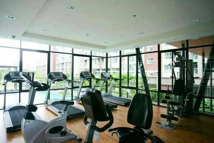 ปล่อยเช่าคอนโด Lumpini Place Ratchayothin (ลุมพินี เพลส รัชโยธิน) - 1ห้องนอน(ไม่ใช่ห้องกระจก)รีโรเวทใหม่พร้อมเข้าอยู่ - การเดินทาง: ติด bts รัชโยธิน