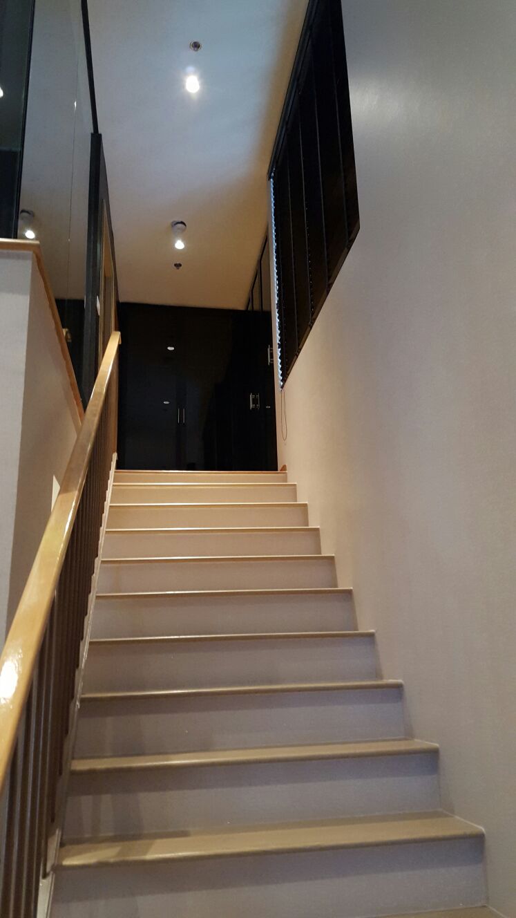 BTS Phrom Pong Condo For rent The Emporio Place (ดิ เอ็มโพริโอ เพลส) Duplex