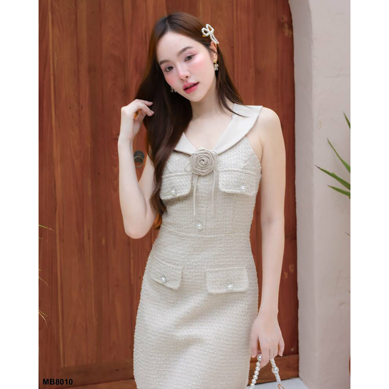 kudapy เดรสสั้นสีชมพู/สีครีม คอปกแต่งโบว์ดอกไม้ผ้าทวิต