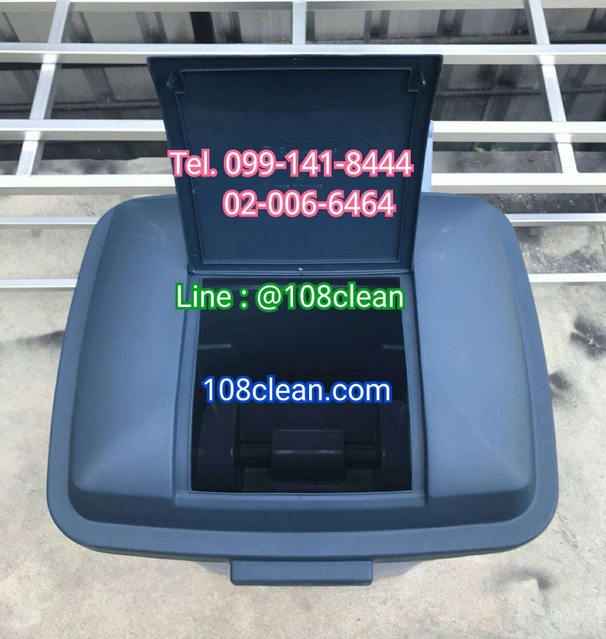 ถังขยะเทศบาล 120 ลิตร รุ่นมีฝาเปิด สีเทา พร้อมล้อเข็น