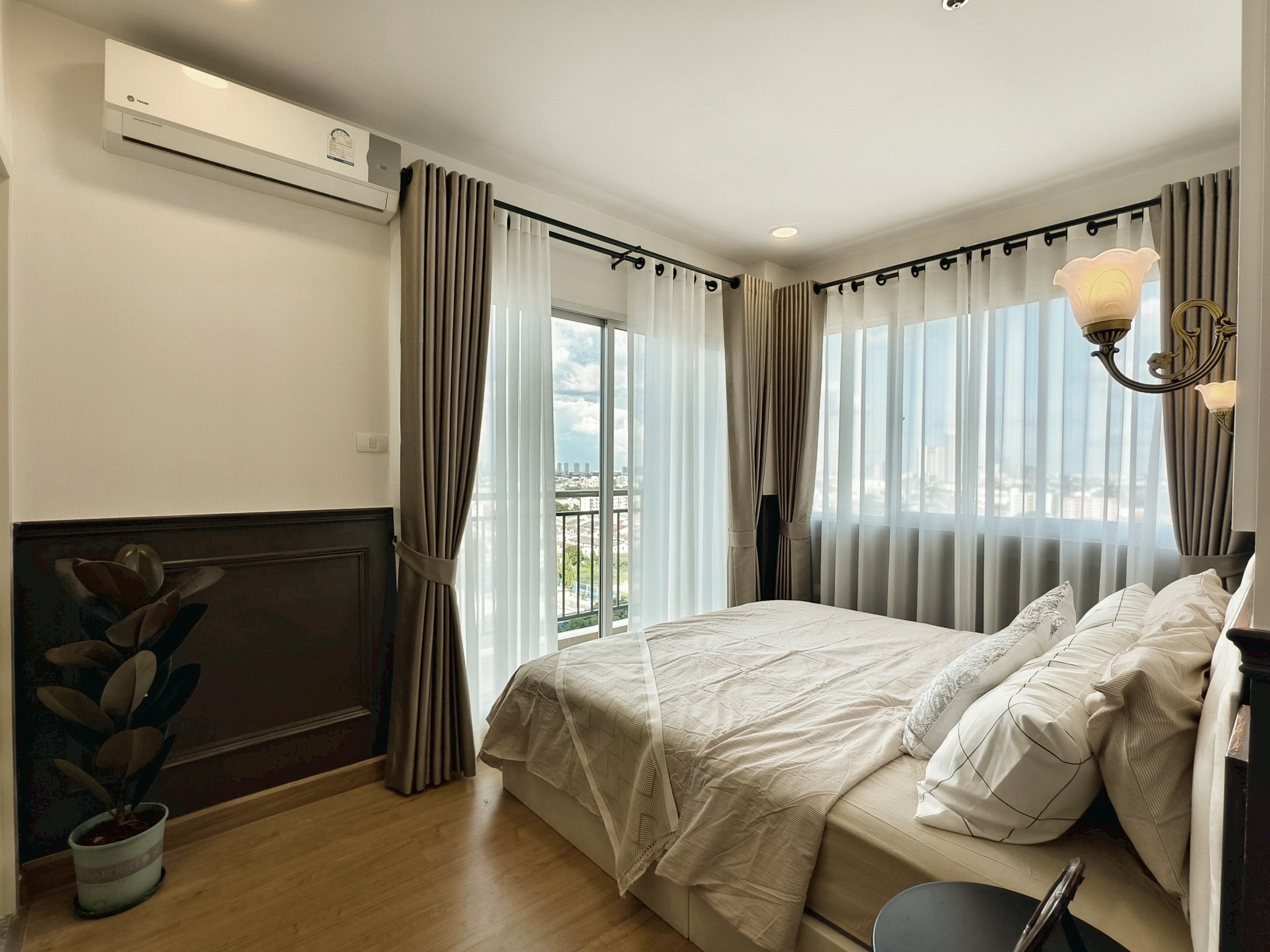 ให้เช่าคอนโด Supalai Vista @ Pakkret Intersection (ศุภาลัย วิสต้า ห้าแยกปากเกร็ด) โซน รถไฟฟ้าสีขมพูแยกปากเกร็ด ห้องแบบ 3ห้องนอน / 2ห้องน้ำ ขนาดห้อง 71 ตรม. ชั้น 14