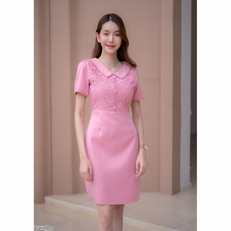 kudapy เดรสสั้นสีชมพู/สีฟ้า ผ้าทออกลูกไม้ ใส่ออกงานสวยดูดี น่ารัก