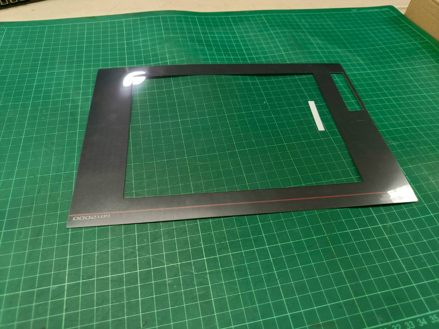 MITSUBISHI GT2510-VTBA แผ่นยางด้านหน้า MITSUBISHI GOT2000 10.4"