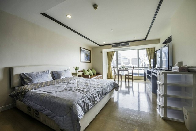 ให้เช่า เดอะ เทรนดี้ คอนโดมิเนียม ห้อง Studio 18,000