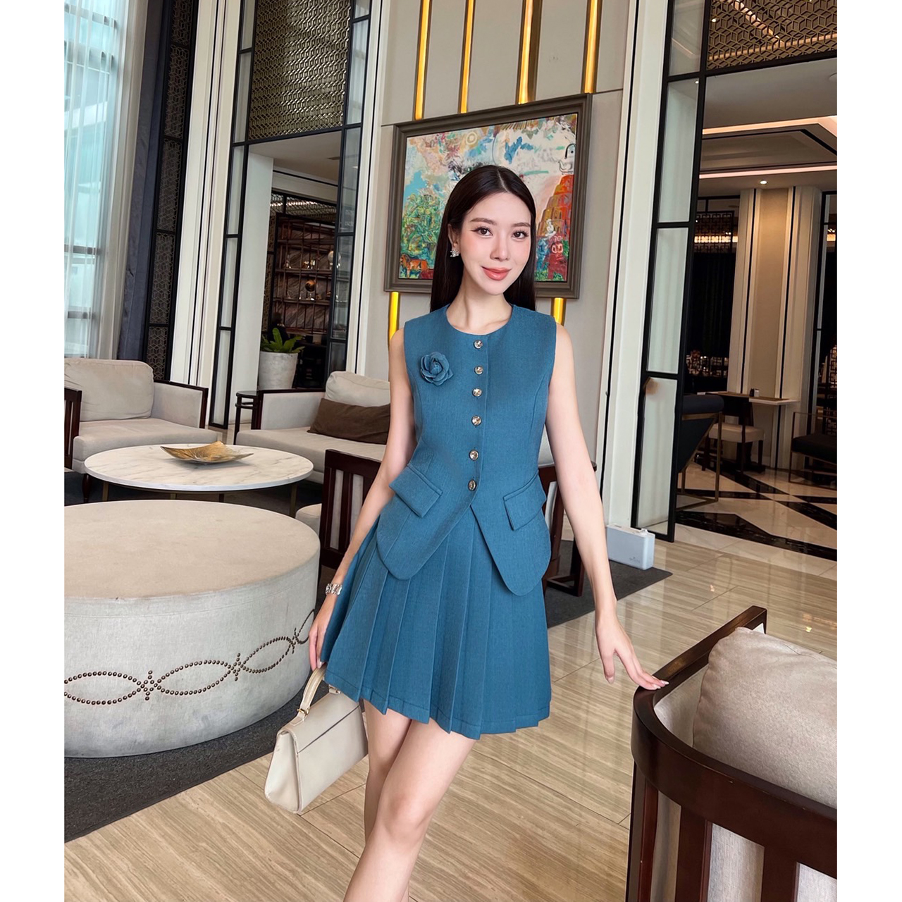 kudapy ชุดเซ็ทสีดำ/สีเทา/สีขียว/สีชมพู เสื้อแขนกุด+กระโปรง set เสื้อแขนกุด แต่งกระดุมจริงด้านหน้า