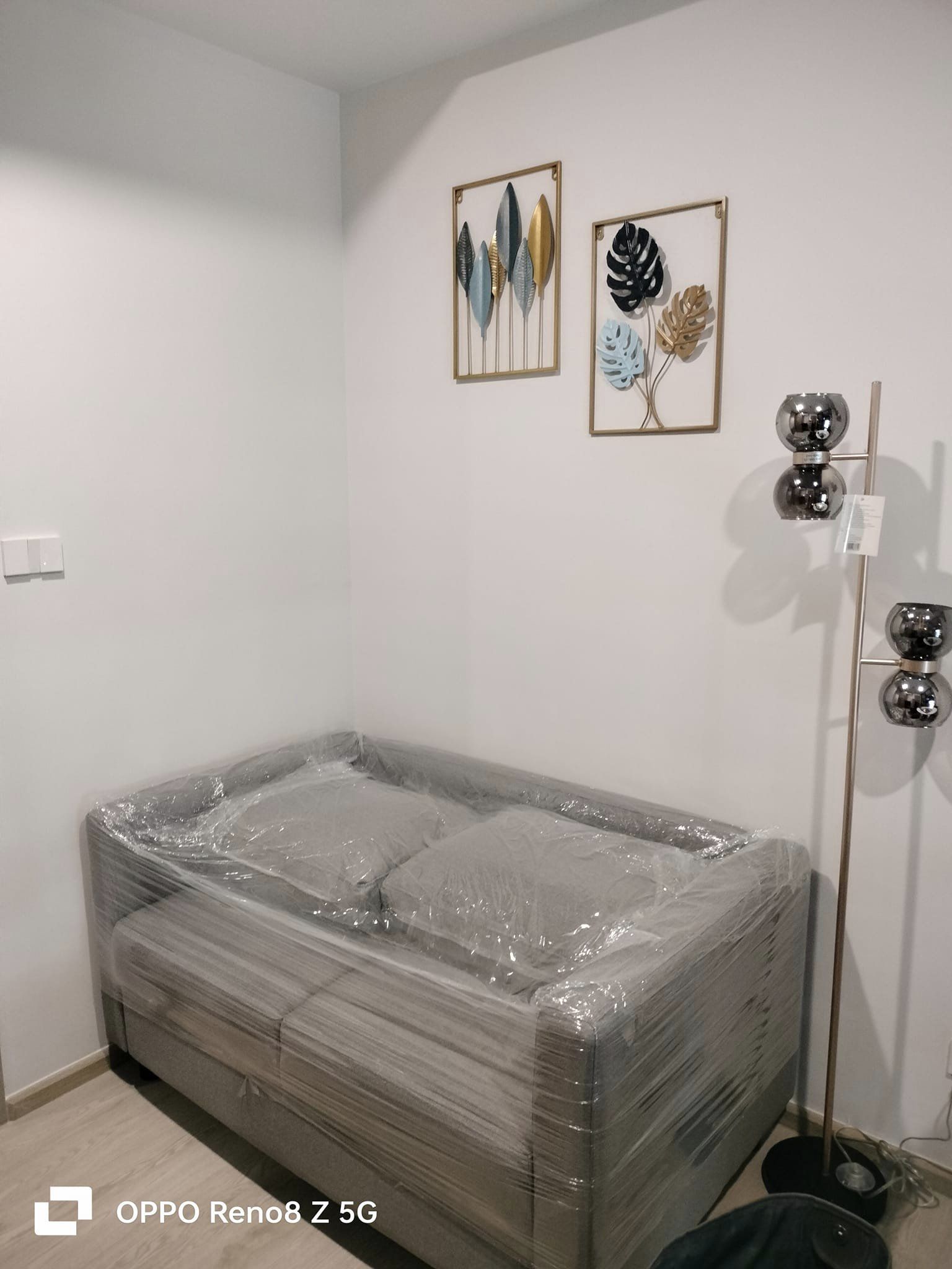 สนใจชมห้องติดต่อได้เลย Line ID: Smile-easy ปล่อยเช่าคอนโด Nue Cross Khu Khot Station (นิว ครอส คูคต สเตชัน) - 1ห้องนอน 1ห้องน้ำ 1ห้องนั่งเล่น - ใกล้ BTS คูคต - ขนาดห้อง 27.75 ตรม.