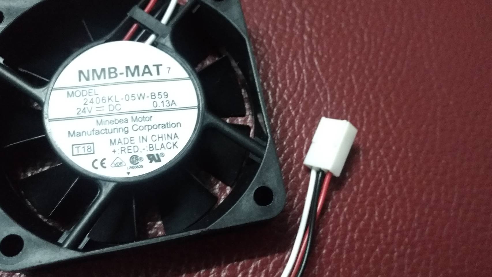 A90L-0001-0423 # 105S NMB-MAT 2406KL-05W-B59 Fanuc