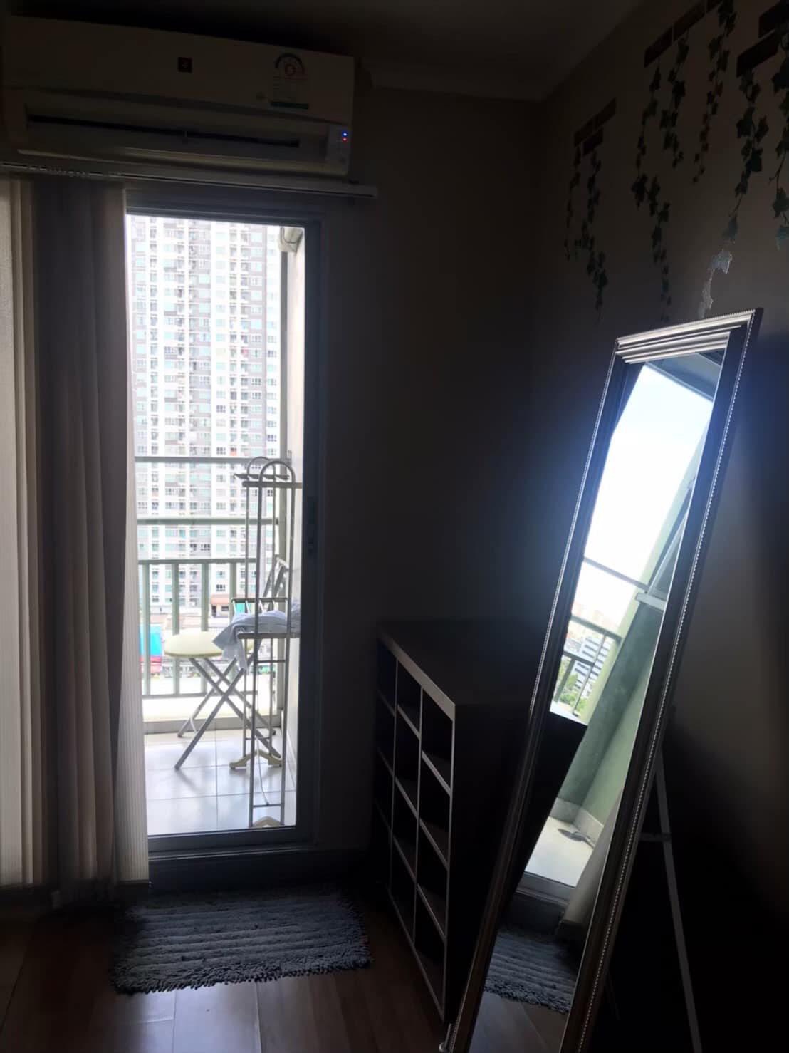 ปล่อยเช่าคอนโด ลุมพินี เพลส พระราม 4 - กล้วยน้ำไท (Lumpini Place Rama 4 - Kluaynamthai) - 1ห้องนอน 1ห้องน้ำ 1ห้องนั่งเล่น - ใกล้ BTS เอกมัย - ขนาดห้อง 30 ตรม. ชั้น 15