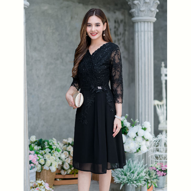 kudapy เดรสสั้นสีม่วง/สีดำ/สีแดง/สีกรม/สีชมพู ลูกไม้ปักเกรดพรีเมี่ยมสวยหรูตกแต่งเลื่อมทั้งตัว ช่วงกระโปรงเป็นผ้า chiffon พริ้วสวย