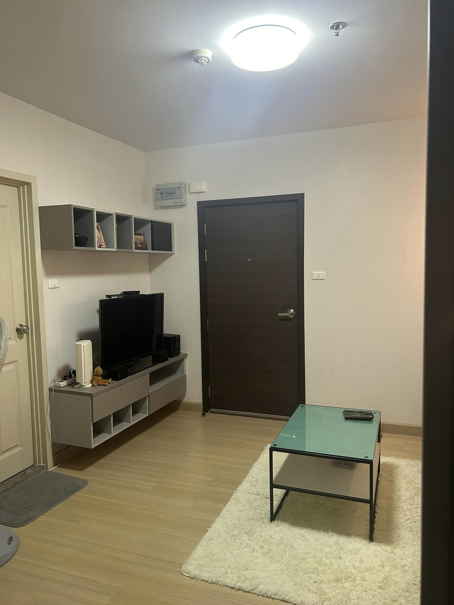 ปล่อยเช่าคอนโด Supalai Veranda Rama 9 (ศุภาลัย เวอเรนด้า พระราม 9) - 1ห้องนอน 1ห้องน้ำ 1ห้องนั่งเล่น 1ห้องครัว - ใกล้ MRT สถานีแยกผังเมือง - ขนาดห้อง 39 ตรม. ชั้น 27