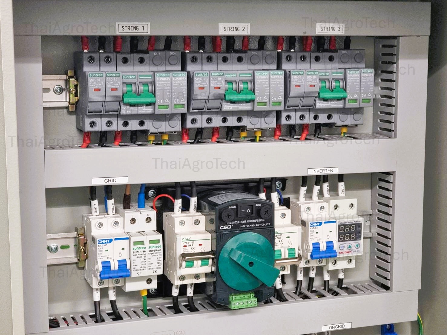 ตู้ไฟ ตู้คอมบายเนอร์ สำหรับระบบโซล่าเซลล์แบบ ออนออฟกริดไฮบริด 3สตริง 1เฟส AC-DC Combiner On/Off-Grid Hybrid 3 String 1Phases