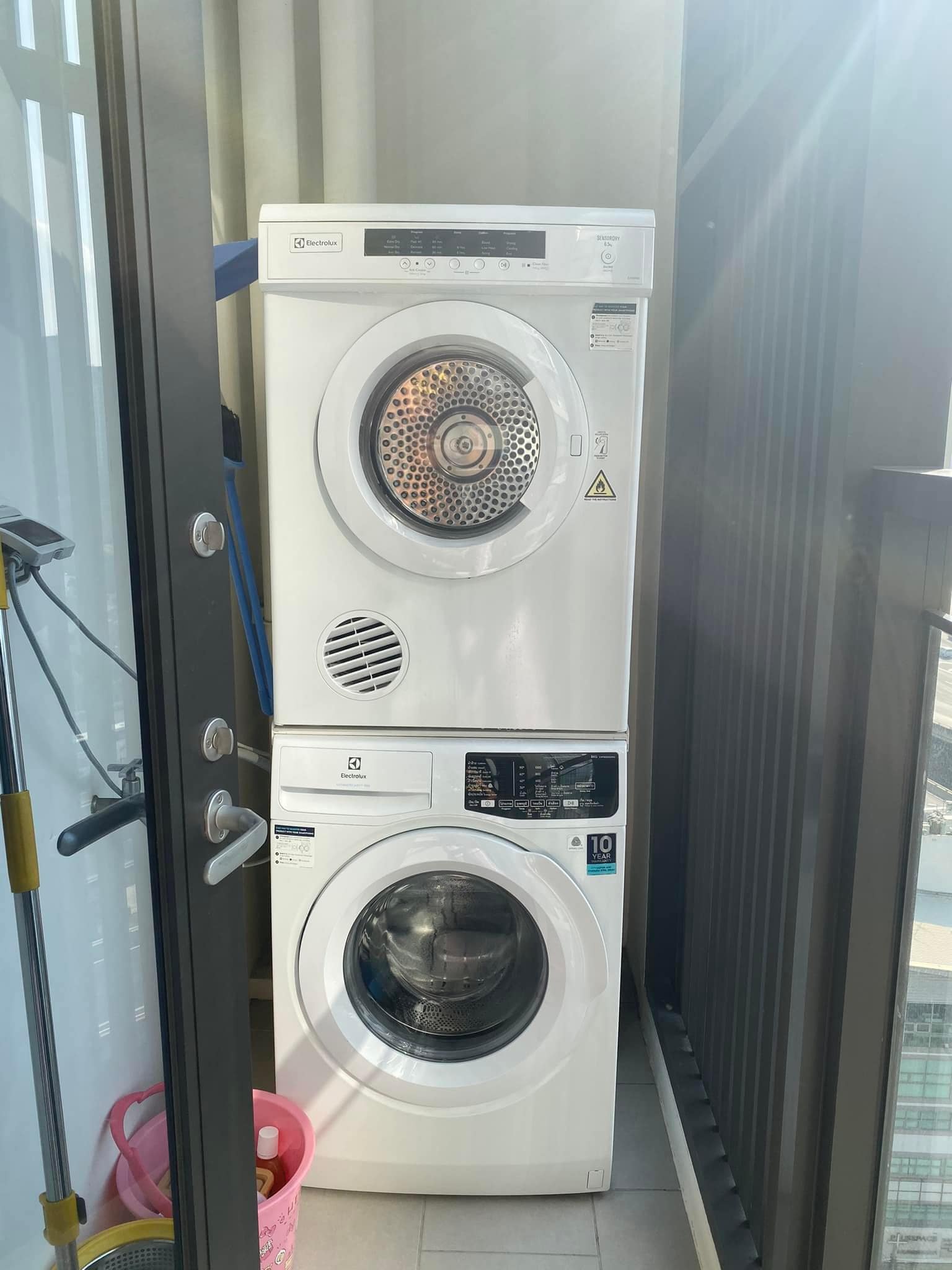 ปล่อยเช่าคอนโด Chewathai Residence Asoke (ชีวาทัย เรสซิเดนซ์ อโศก) - Duplex2ชั้น 1ห้องนอน 1ห้องน้ำ 1ห้องนั่งเล่น - ใกล้ MRT พระราม 9 - ขนาดห้อง 39 ตรม. ชั้น 14