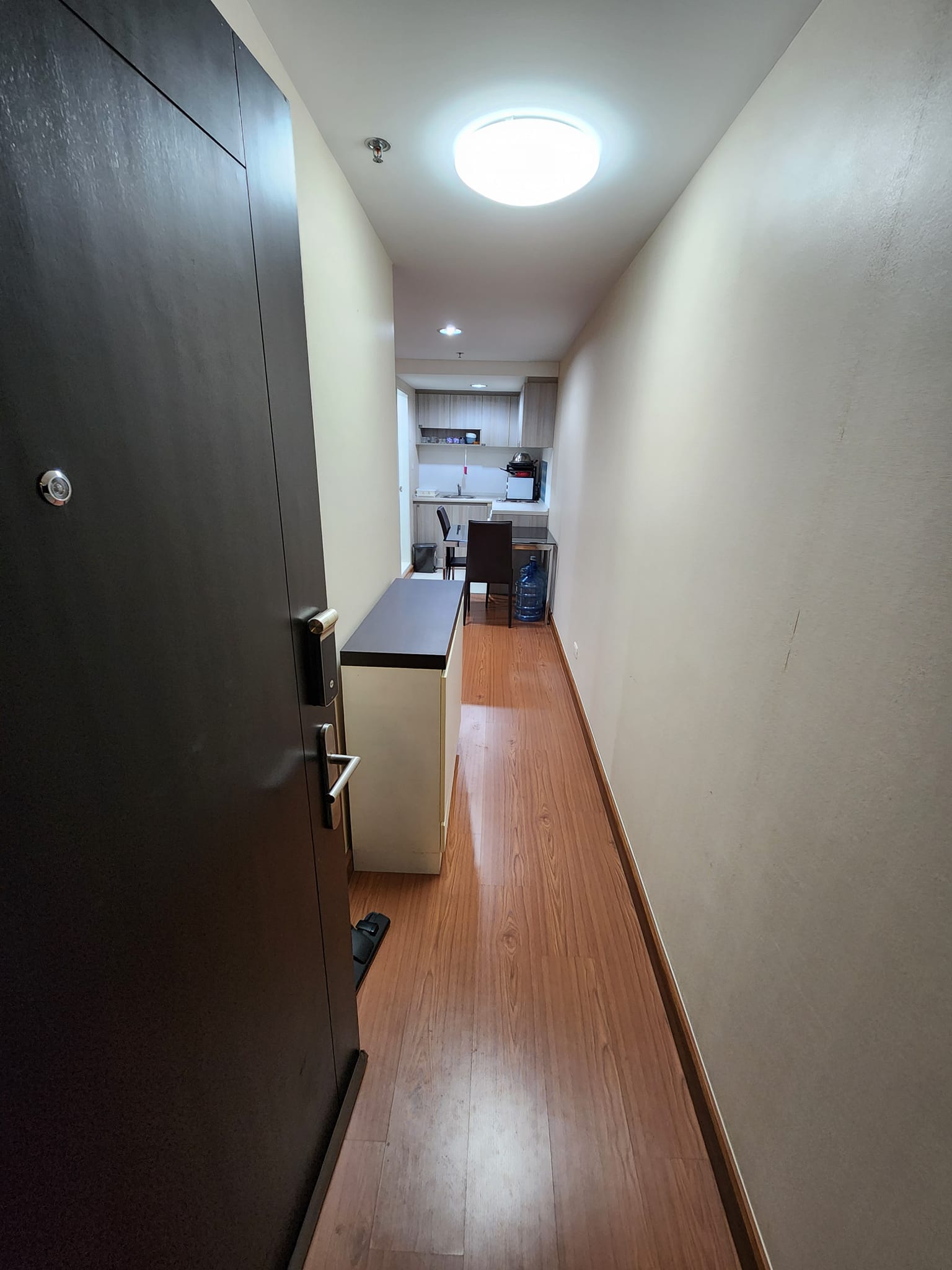 ให้เช่าคอนโด เบล แกรนด์ พระราม 9 (Belle Grand Rama 9) - 1ห้องนอนขนาด 41 ตรม. ติดเซ็นทรัล พระราม 9 - การเดินทาง: MRT พระราม 9 - ใกล้ เซ็นทรัล พระราม 9