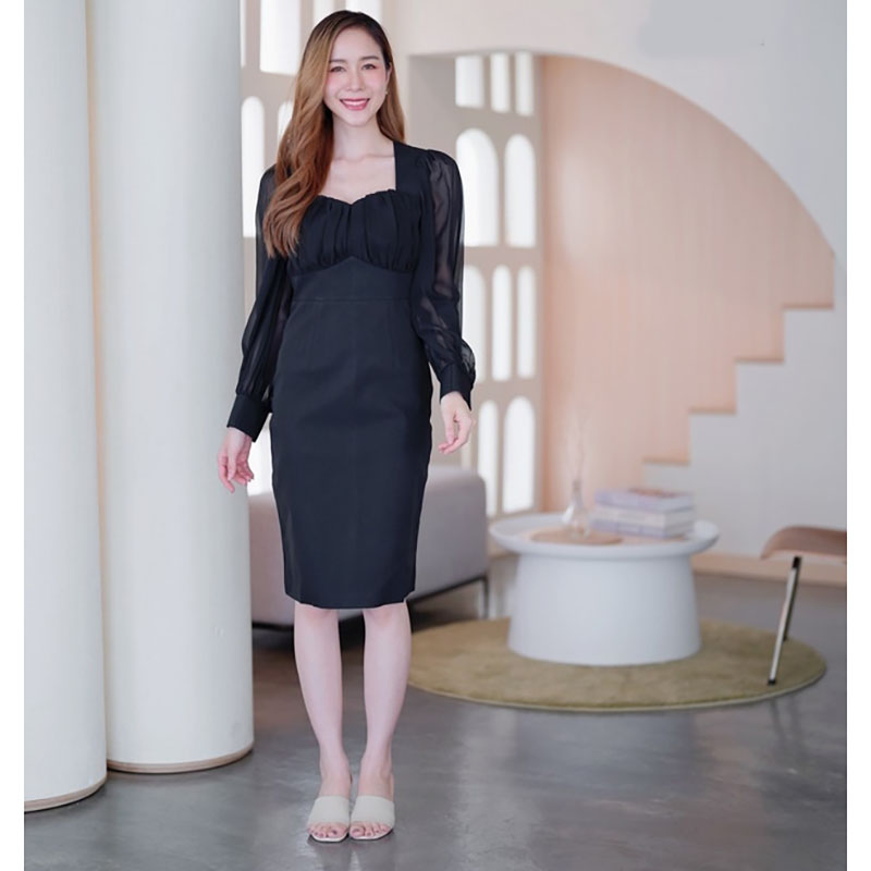 kudapy เดรสสั้นสีดำทรงเข้ารูปแขนยาว แนวเรียบร้อย สวยดูดี ดูสุภาพ