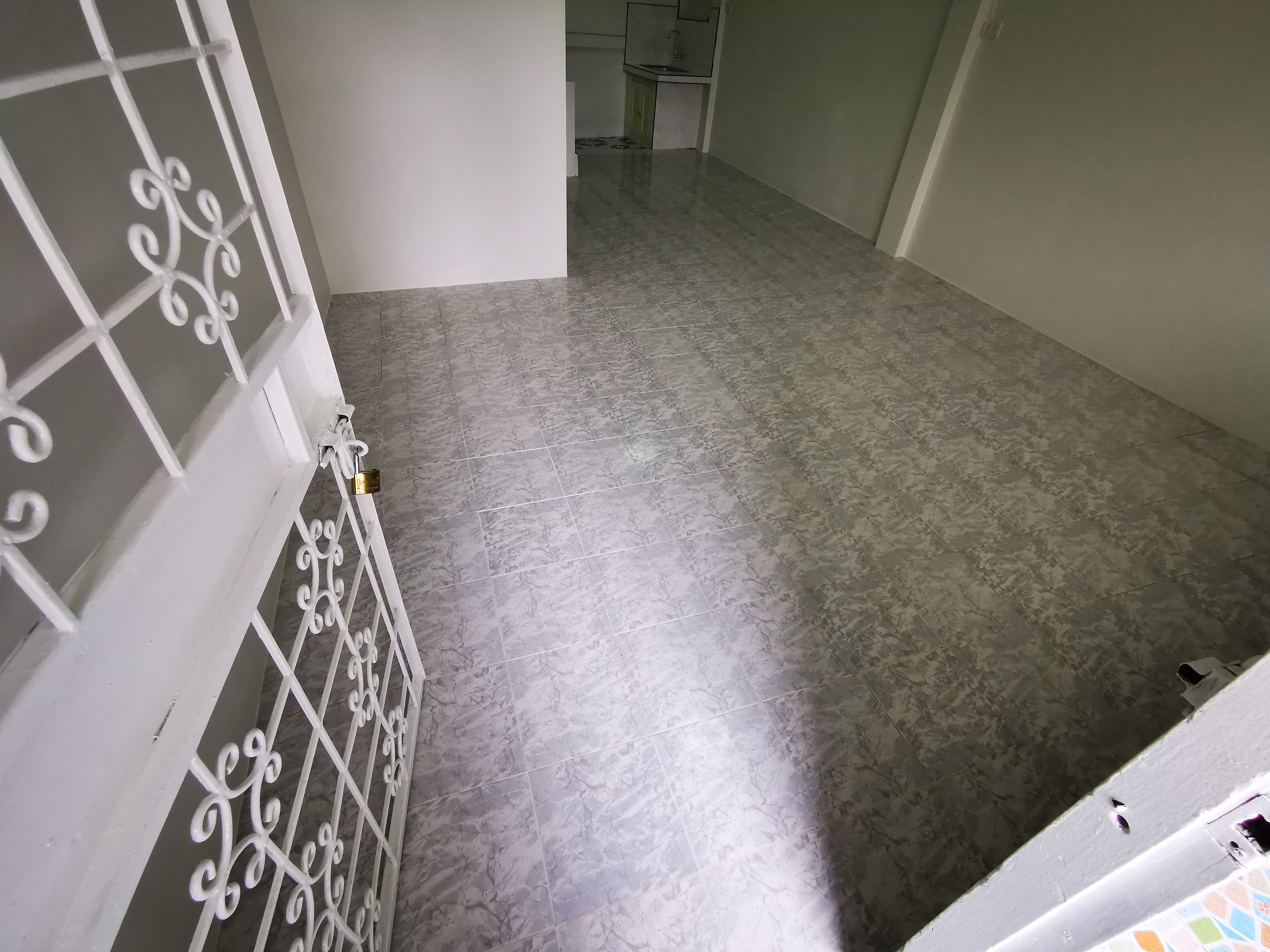 ขายบ้านพลอยสยาม 2ชั้น ดาวน์ 0 กู้ 100 กู้ไม่ผ่าน ผ่อนตรงบริษัทได้ ใกล้แยกศักดิ์ชัย เซ็นทรัล โรบินสัน ตลาดพลอย จันทบุรี ตกแต่งใหม่ ฟรีเฟอร์นิเจอร์ Townhouse Near Robinson Gems Market Chanthaburi renovated free furniture