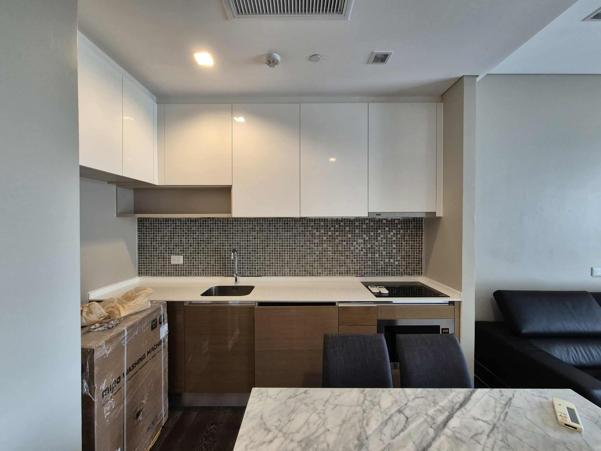 ให้เช่าคอนโด The Saint Residences (เดอะ เซนต์ เรสซิเดนซ์) โซน รถไฟฟ้า BTS ห้าแยกลาดพร้าว ห้องแบบ 2ห้องนอน / 2ห้องน้ำ ขนาดห้อง 57 ตรม. ชั้น 24