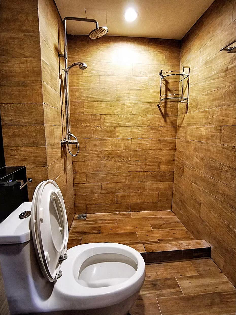 ปล่อยเช่าคอนโด Grene Suthisarn (กรีเน่ สุทธิสาร) - เฟอร์เครื่องใช้ไฟฟ้าครบครั้น - การเดินทาง: ห่าง 1.3 กม. จาก Mrt สุทธิสาร