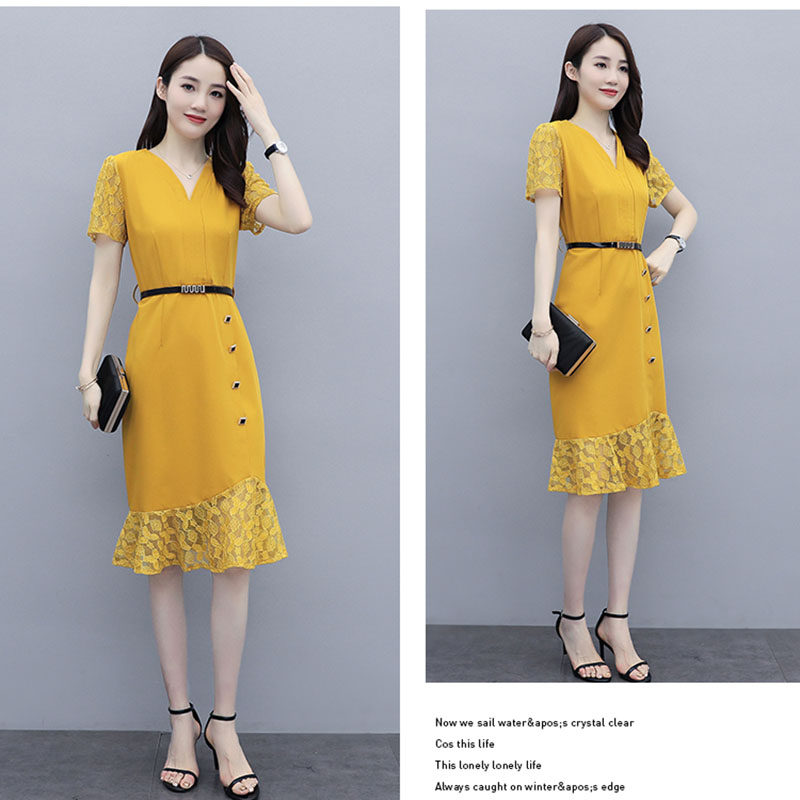 kudapy ชุดเดรสสั้นสีกรม,สีเหลือง ผ้าโพลีเอสเตอร์ผสมสีน้ำเงิน ดีไซน์สวยเก๋ พร้อมเข็มขัดสีดำ