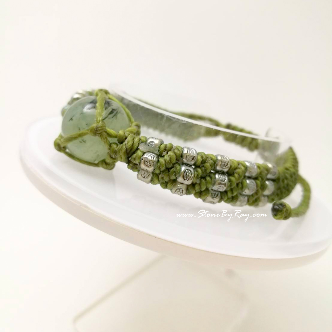 สร้อยข้อมือเชือกถักหินพรีไนท์ (Prehnite)
