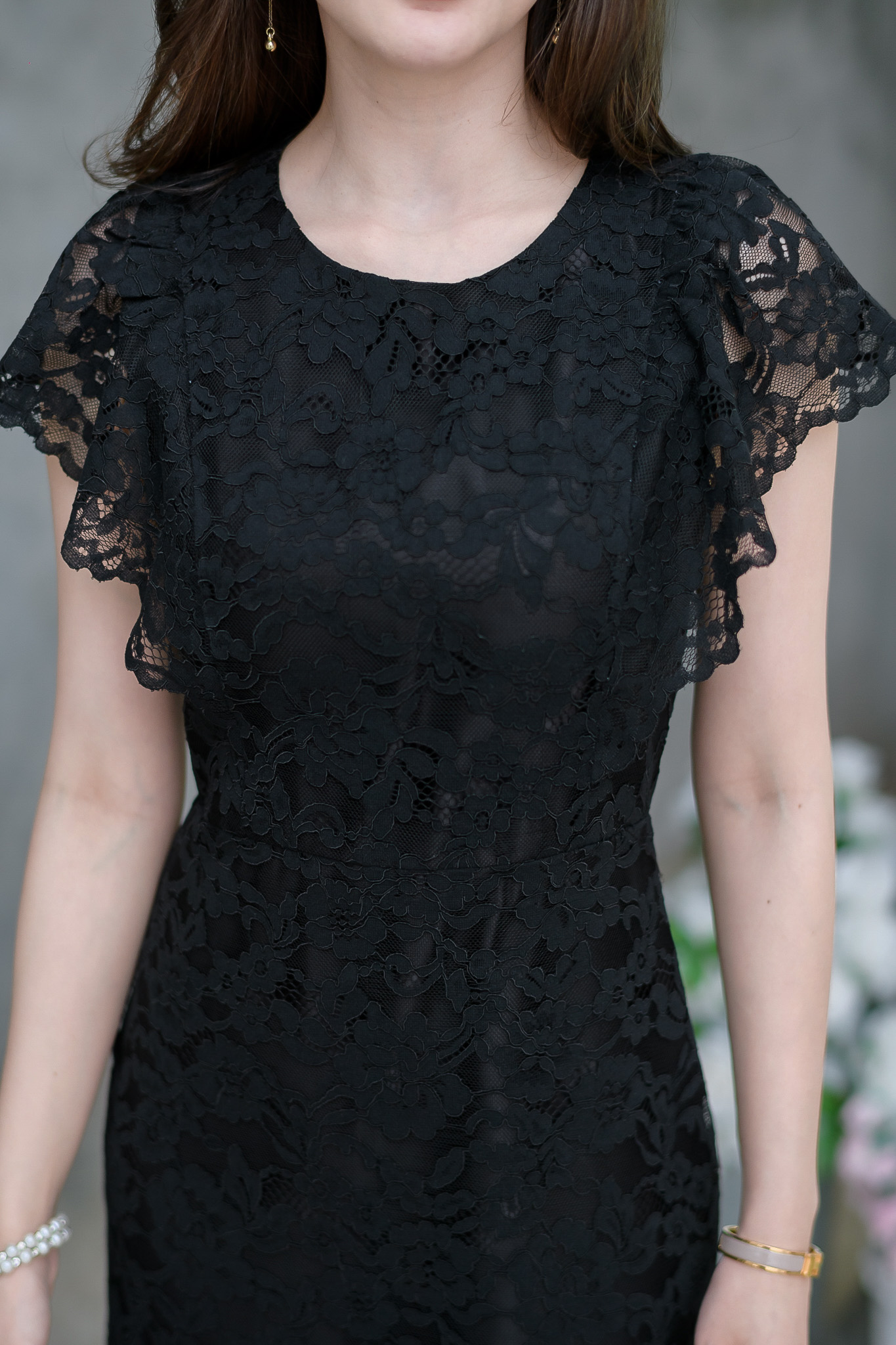 kudapy เดรสสั้นสีฟ้าคราม/สีครีม ลูกไม้แขนปีก สวยหวาน ลายลูกไม้สวย ใช้ผ้าลูกไม้อย่างดี ชุดนี้ใช้เชิงลูกไม้ทำระบายช่วงแขนและชายกระโปรง