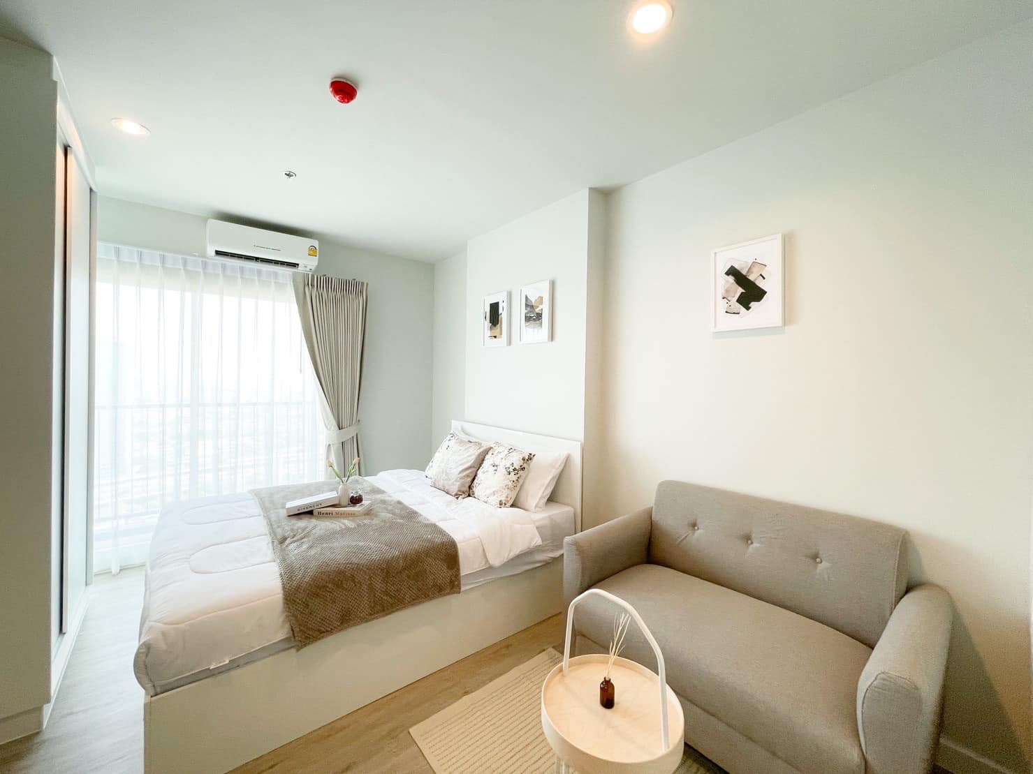ให้เช่า Metro Sky Wutthakat ห้องใหม่แต่งสวยมีเครื่องซักผ้า