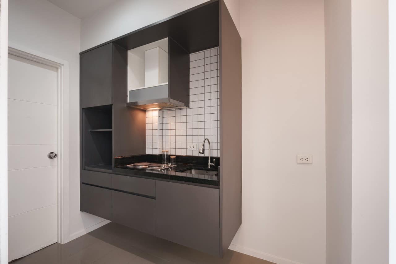 ปล่อยเช่า Blocs 77 (บลอคส์ 77) - โซนพื้นที่ BTS อ่อนนุช 1ห้องนอน 1ห้องน้ำ 1ห้องนั่งเล่น - ขนาดห้อง 31.53 ตรม. ชั้น 16 - ให้เช่า 15,500 ต่อเดือน