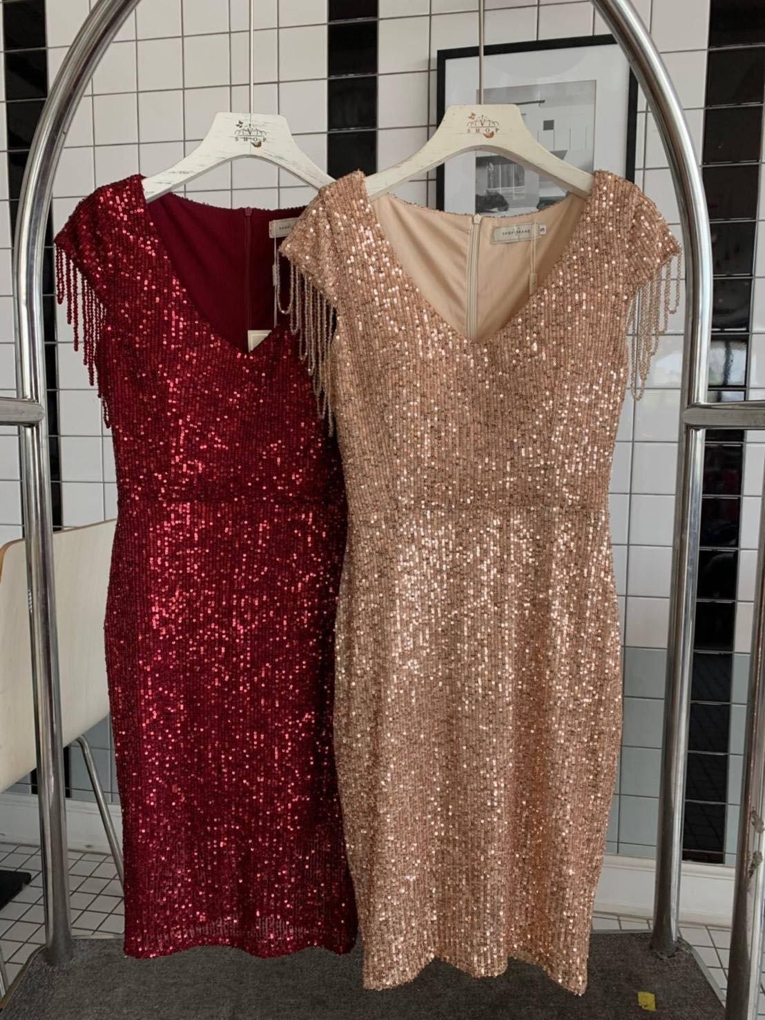 kudapy ชุดเดรสกลิตเตอร์สีโรสโกลด์/สีแดง งานเริ่ดมากกกค่ะ ใช้ซับผ้าวาเลนติโน
