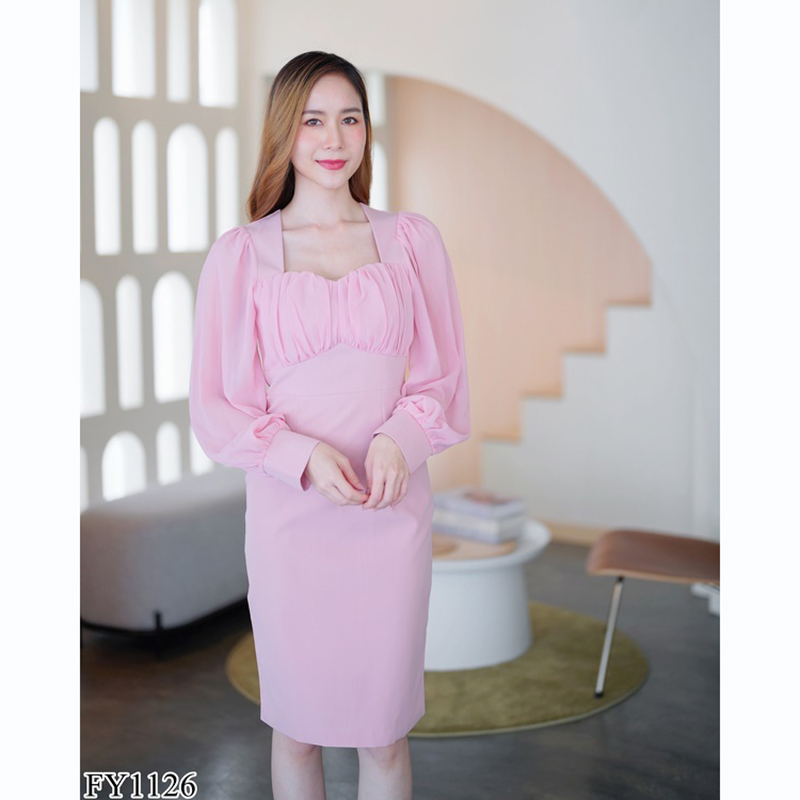 kudapy เดรสสั้นสีชมพู/สีดำ คอหัวใจแขนยาว ใส่สบายสวยดูดีออกงานสวยสุดๆ